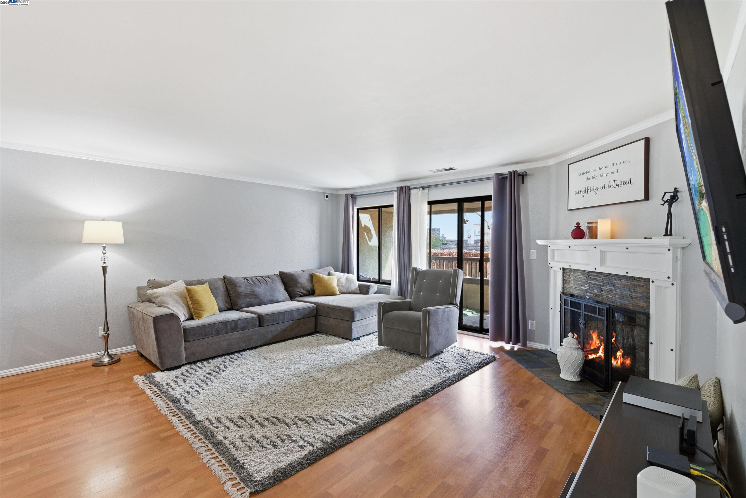 Detail Gallery Image 19 of 26 For 26953 Hayward Blvd #105,  Hayward,  CA 94542 - 2 Beds | 2 Baths