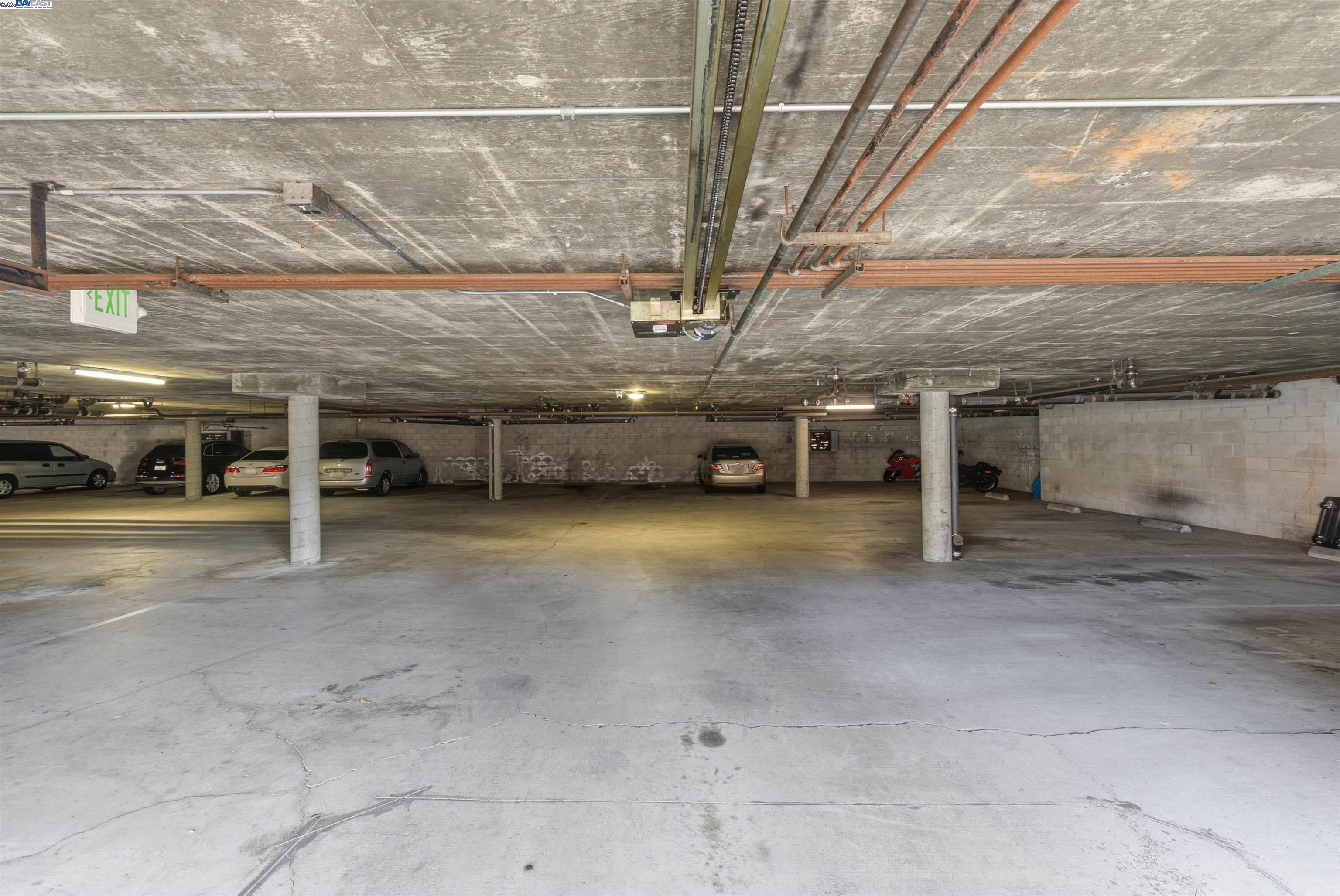 Detail Gallery Image 22 of 26 For 26953 Hayward Blvd #105,  Hayward,  CA 94542 - 2 Beds | 2 Baths