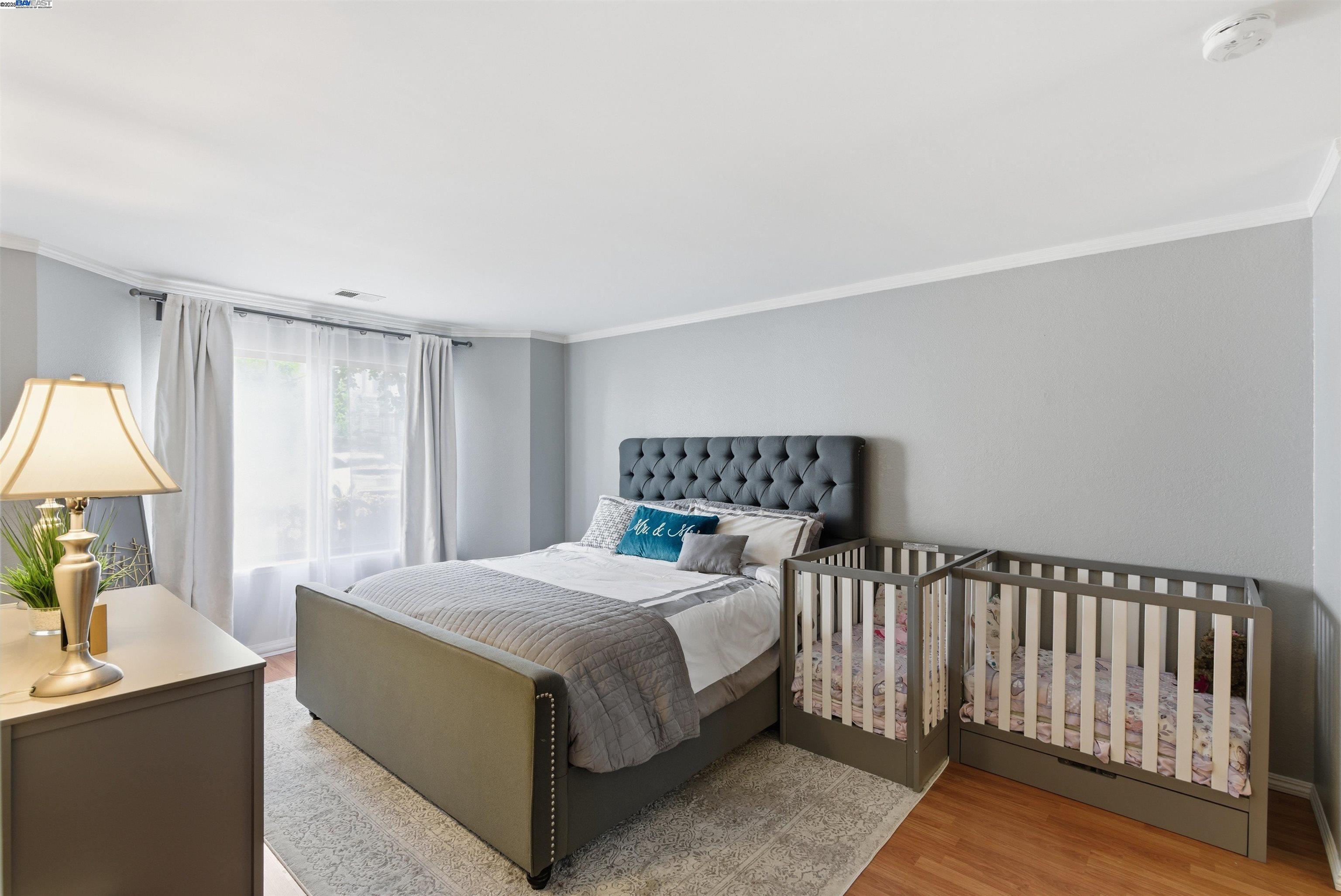 Detail Gallery Image 10 of 26 For 26953 Hayward Blvd #105,  Hayward,  CA 94542 - 2 Beds | 2 Baths