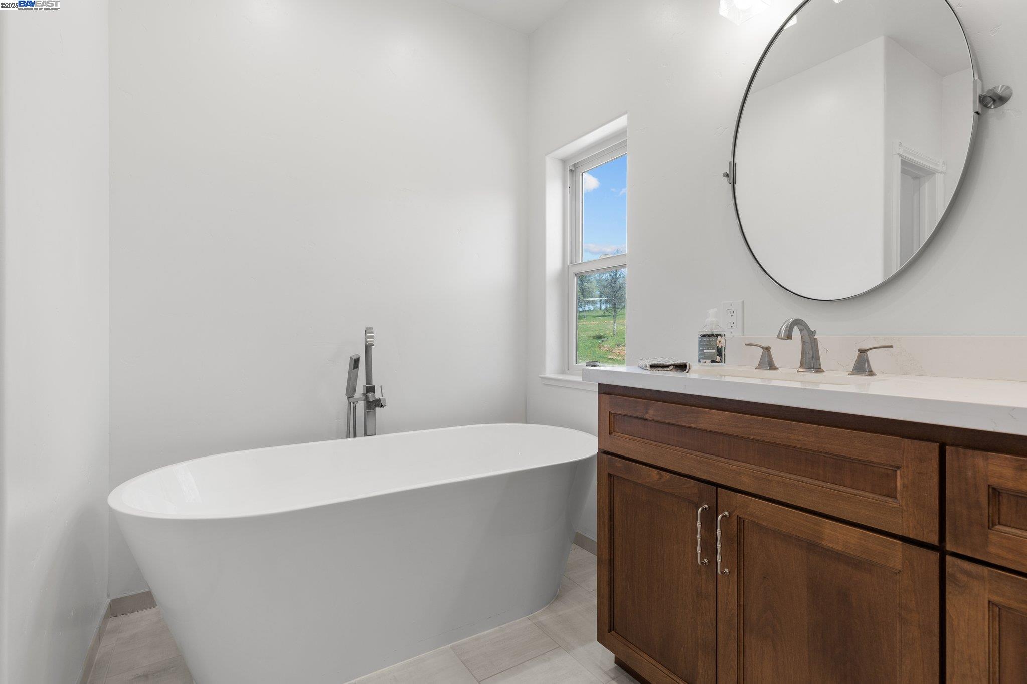 Detail Gallery Image 13 of 50 For 1029 Stockton Rd, Angels Camp,  CA 95222 - 4 Beds | 3/1 Baths