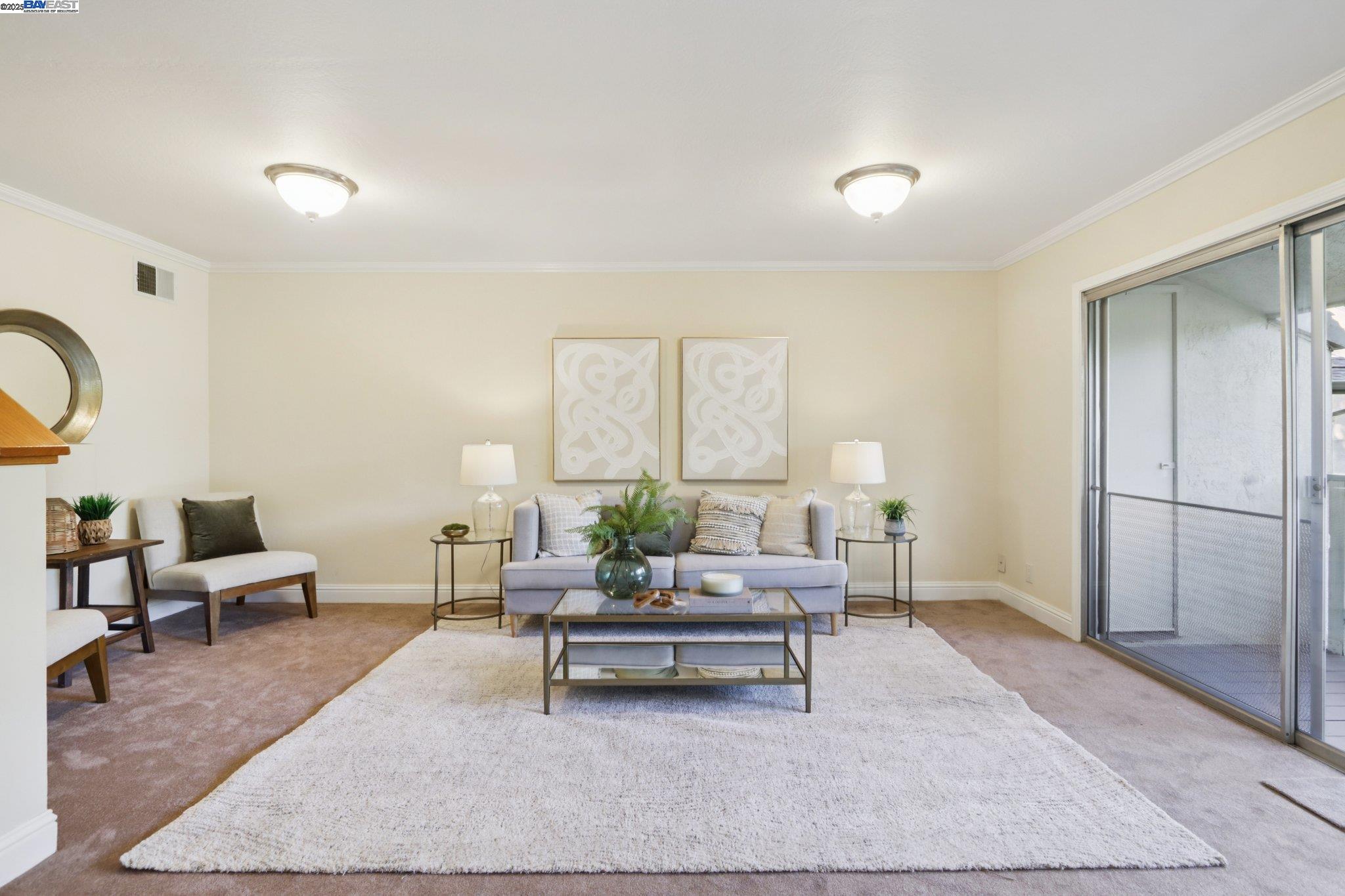 Detail Gallery Image 2 of 38 For 2720 Oak Rd #127,  Walnut Creek,  CA 94597 - 3 Beds | 2 Baths