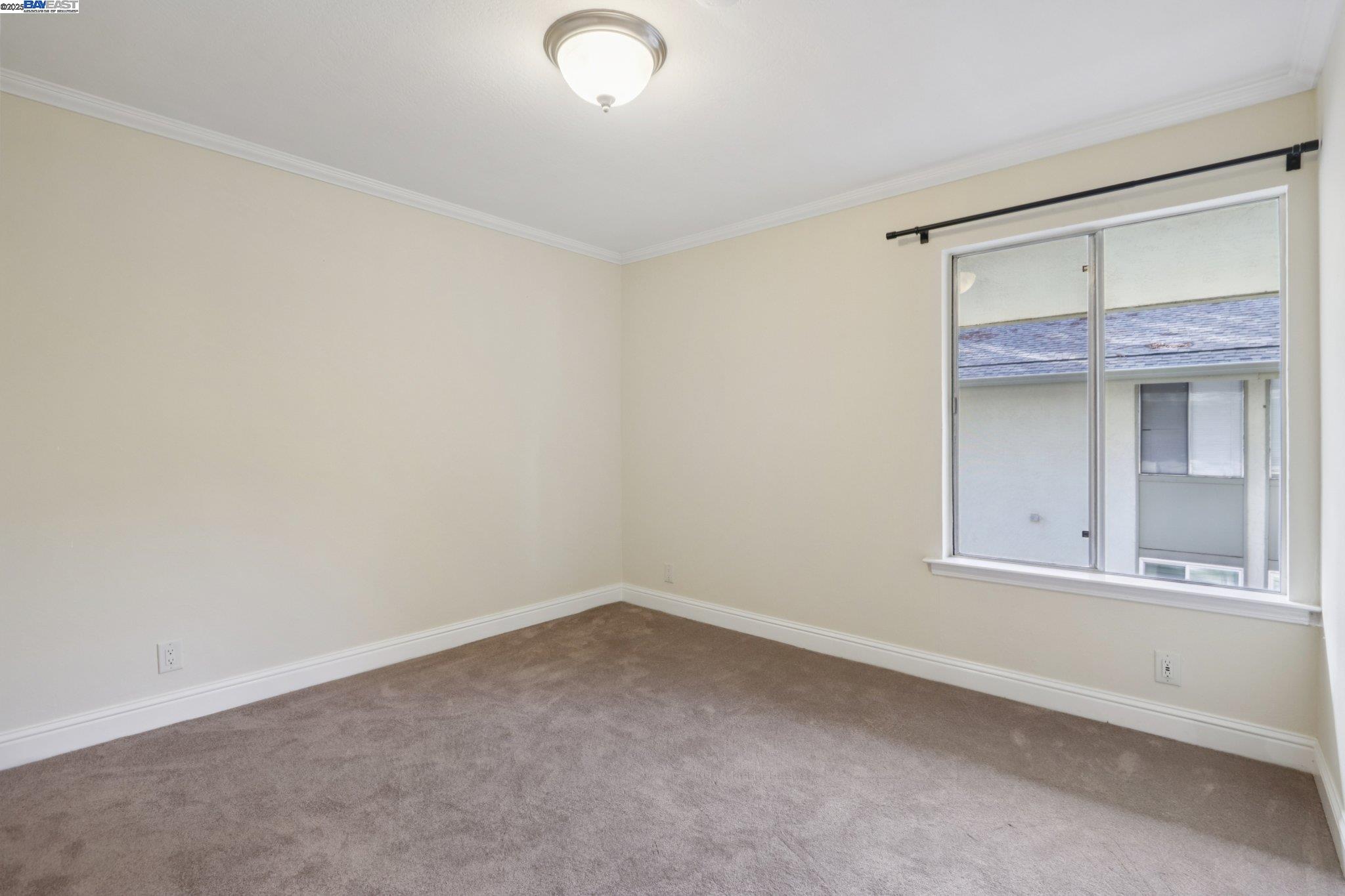 Detail Gallery Image 16 of 38 For 2720 Oak Rd #127,  Walnut Creek,  CA 94597 - 3 Beds | 2 Baths