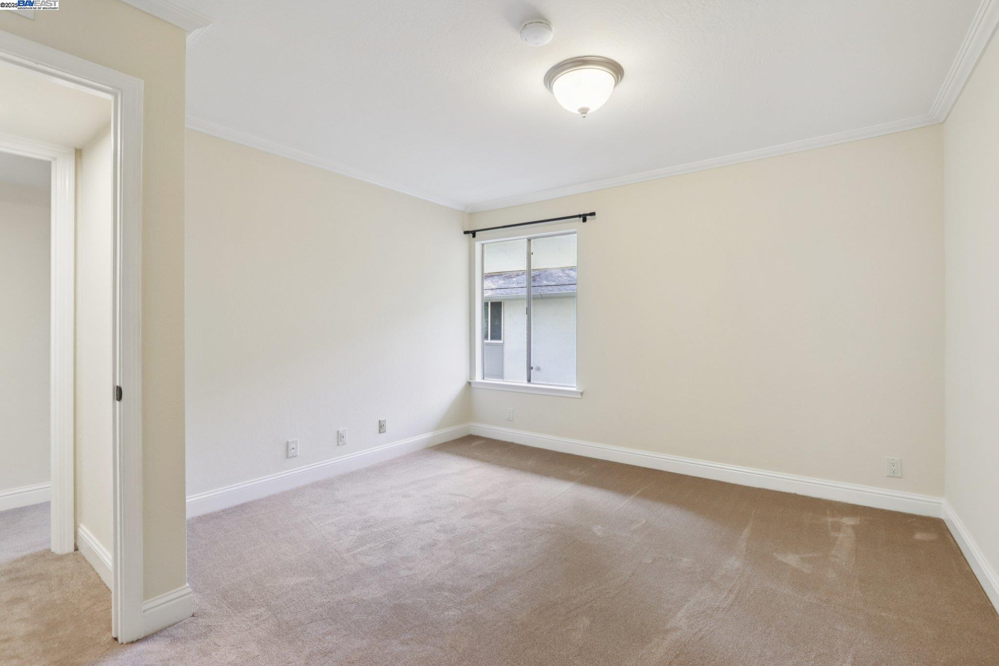 Detail Gallery Image 18 of 38 For 2720 Oak Rd #127,  Walnut Creek,  CA 94597 - 3 Beds | 2 Baths