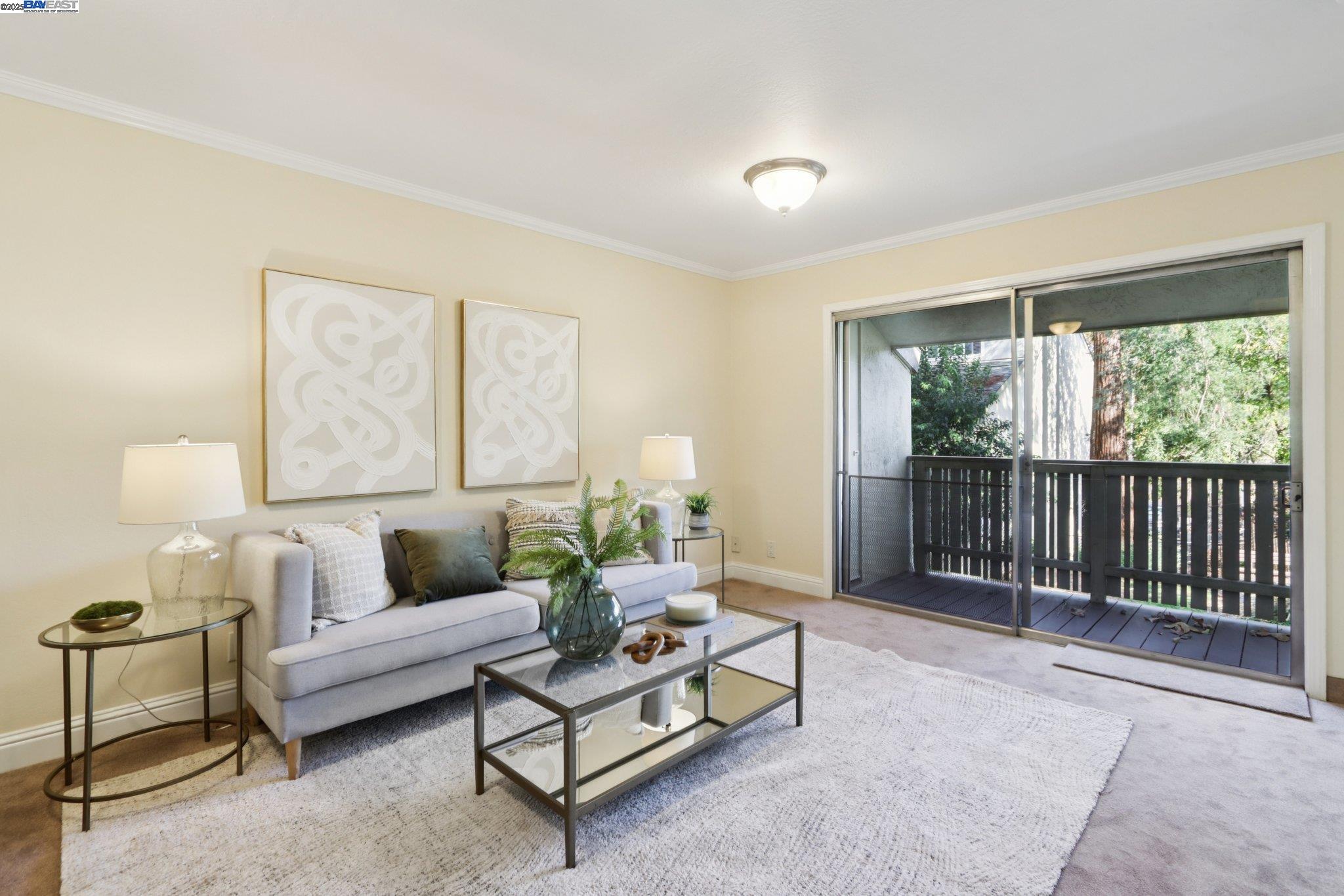 Detail Gallery Image 3 of 38 For 2720 Oak Rd #127,  Walnut Creek,  CA 94597 - 3 Beds | 2 Baths