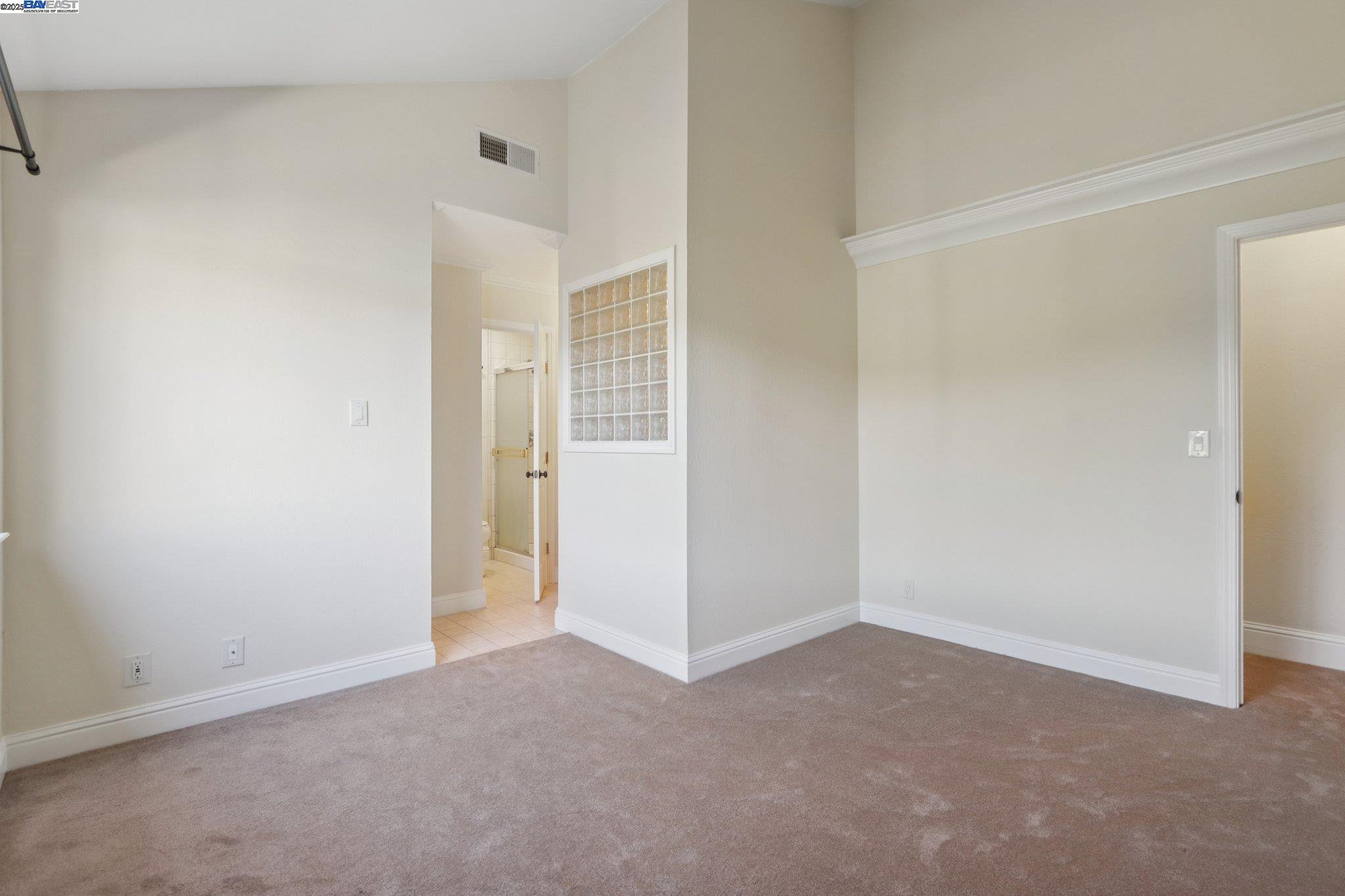 Detail Gallery Image 21 of 38 For 2720 Oak Rd #127,  Walnut Creek,  CA 94597 - 3 Beds | 2 Baths