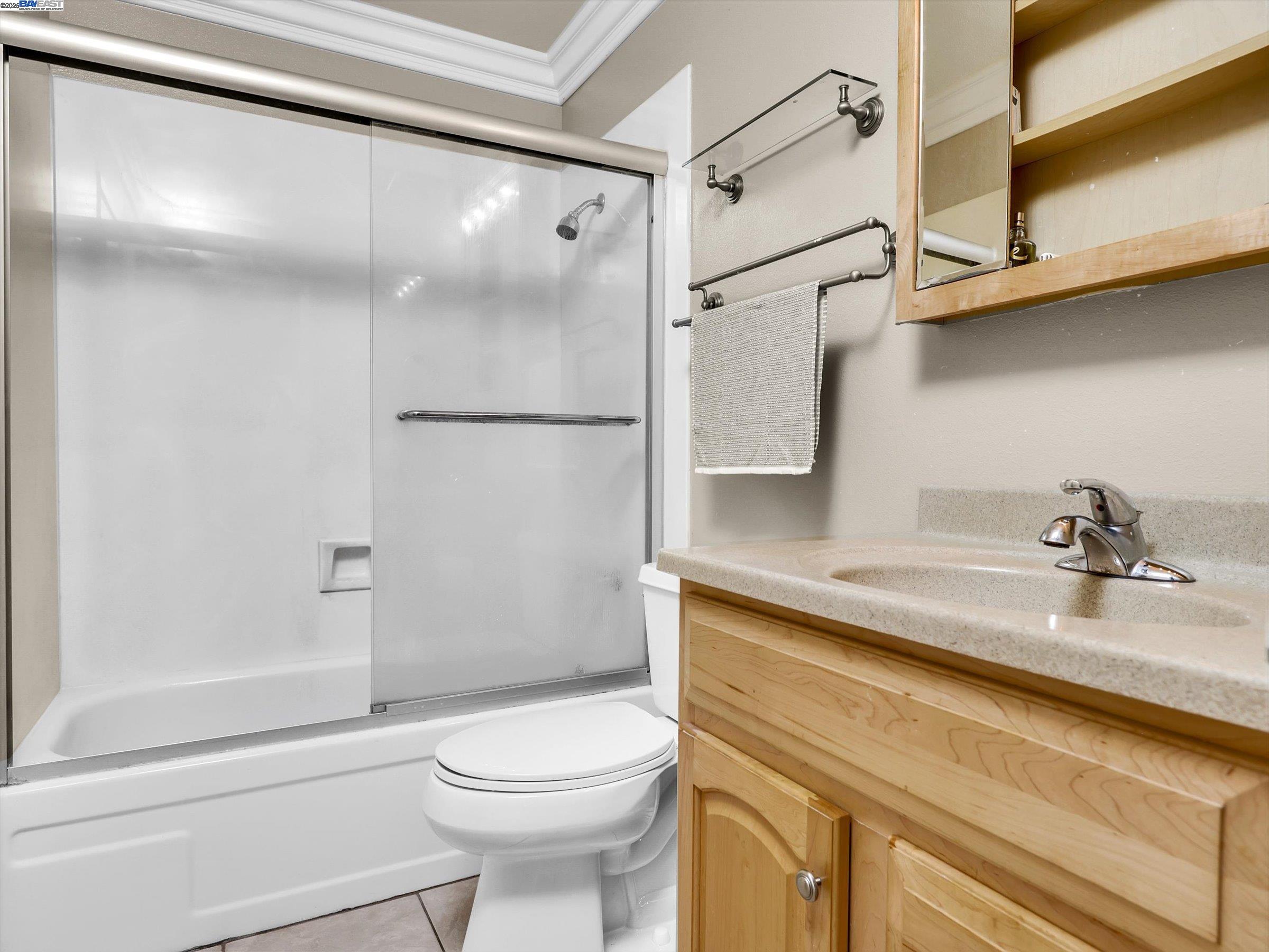 Detail Gallery Image 20 of 31 For 3142 San Angelo Way, Union City,  CA 94587 - 4 Beds | 2 Baths