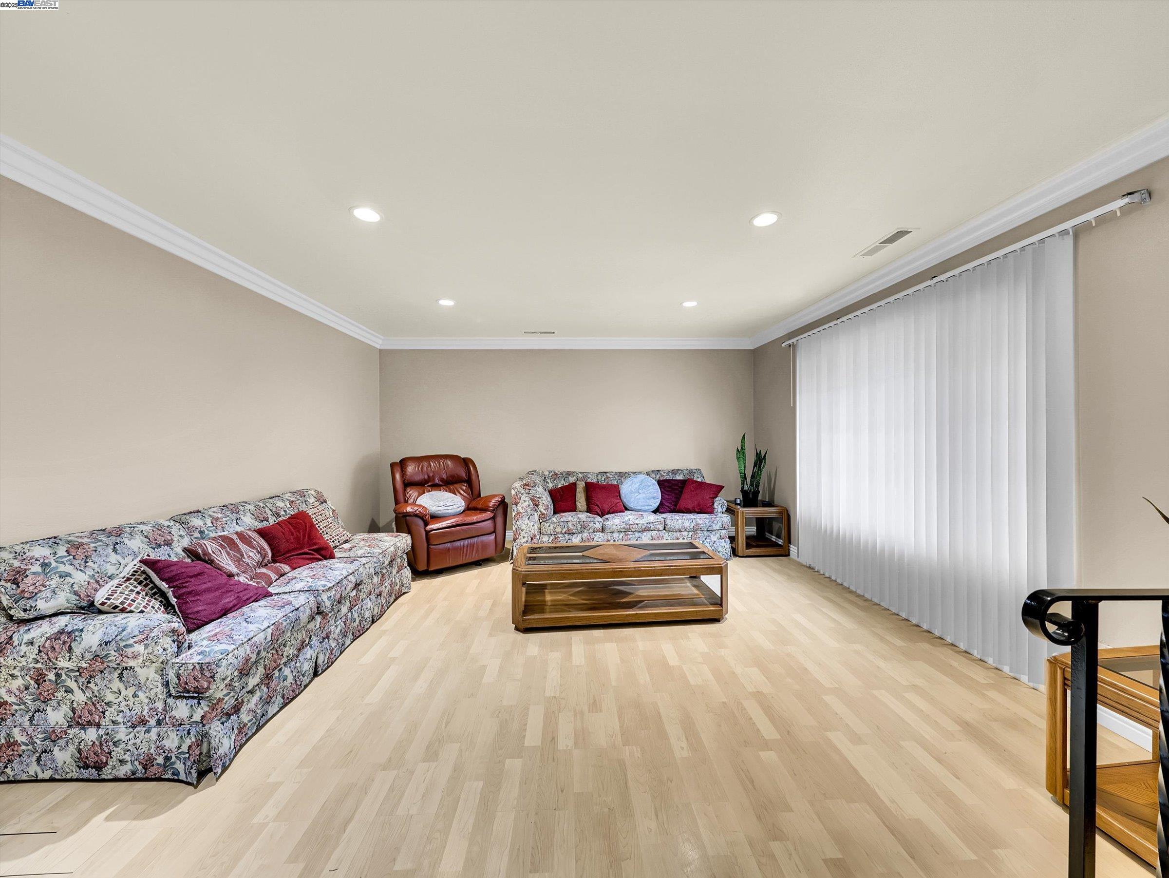 Detail Gallery Image 6 of 31 For 3142 San Angelo Way, Union City,  CA 94587 - 4 Beds | 2 Baths