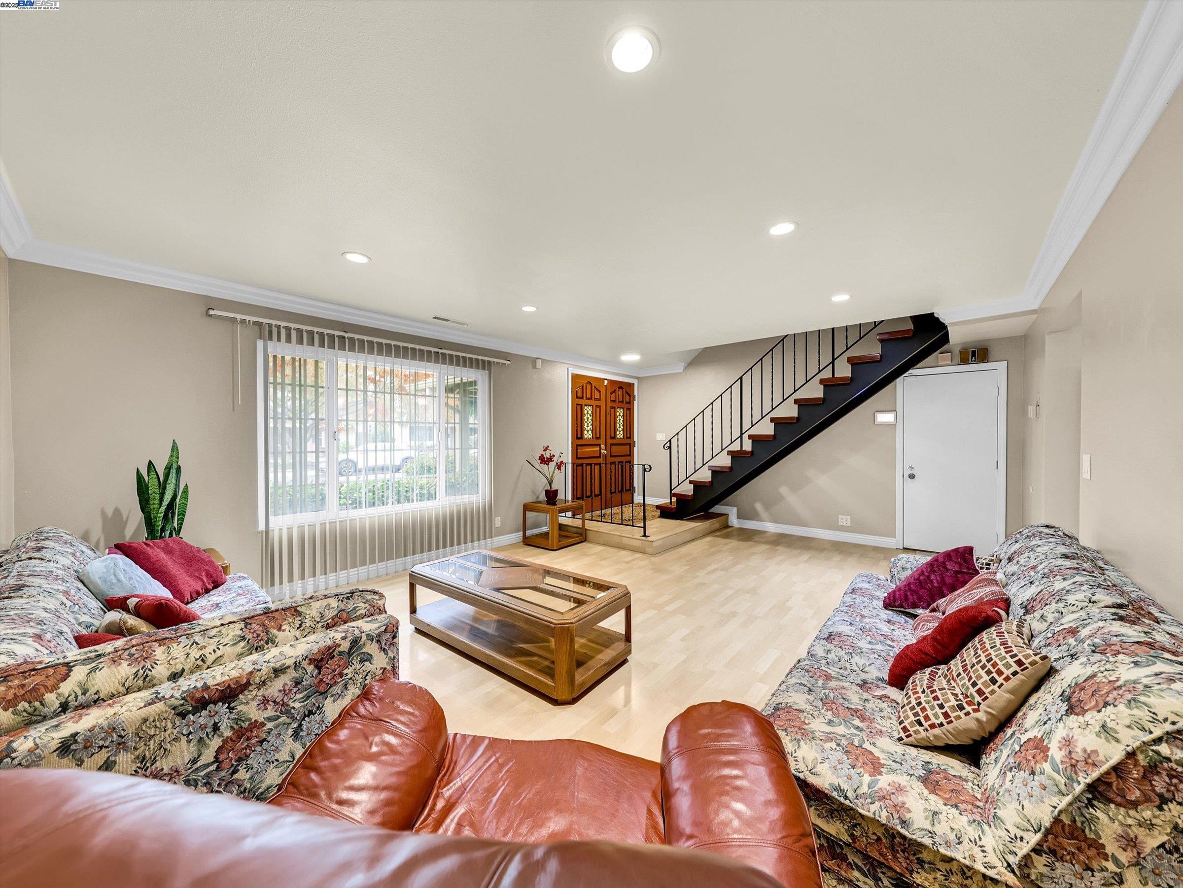 Detail Gallery Image 7 of 31 For 3142 San Angelo Way, Union City,  CA 94587 - 4 Beds | 2 Baths