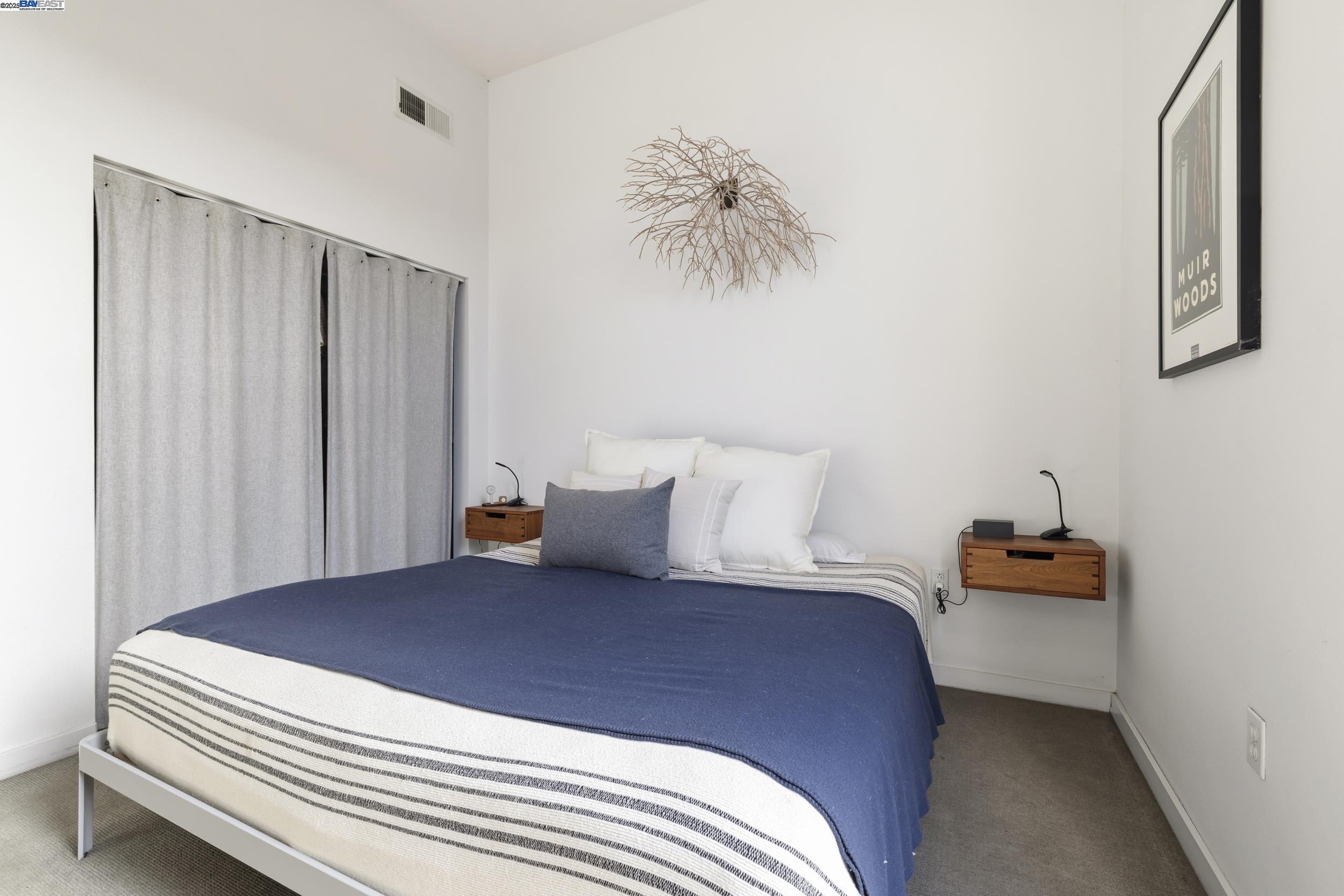 Detail Gallery Image 20 of 29 For 630 Thomas L Berkley Way #403,  Oakland,  CA 94612 - 1 Beds | 1 Baths