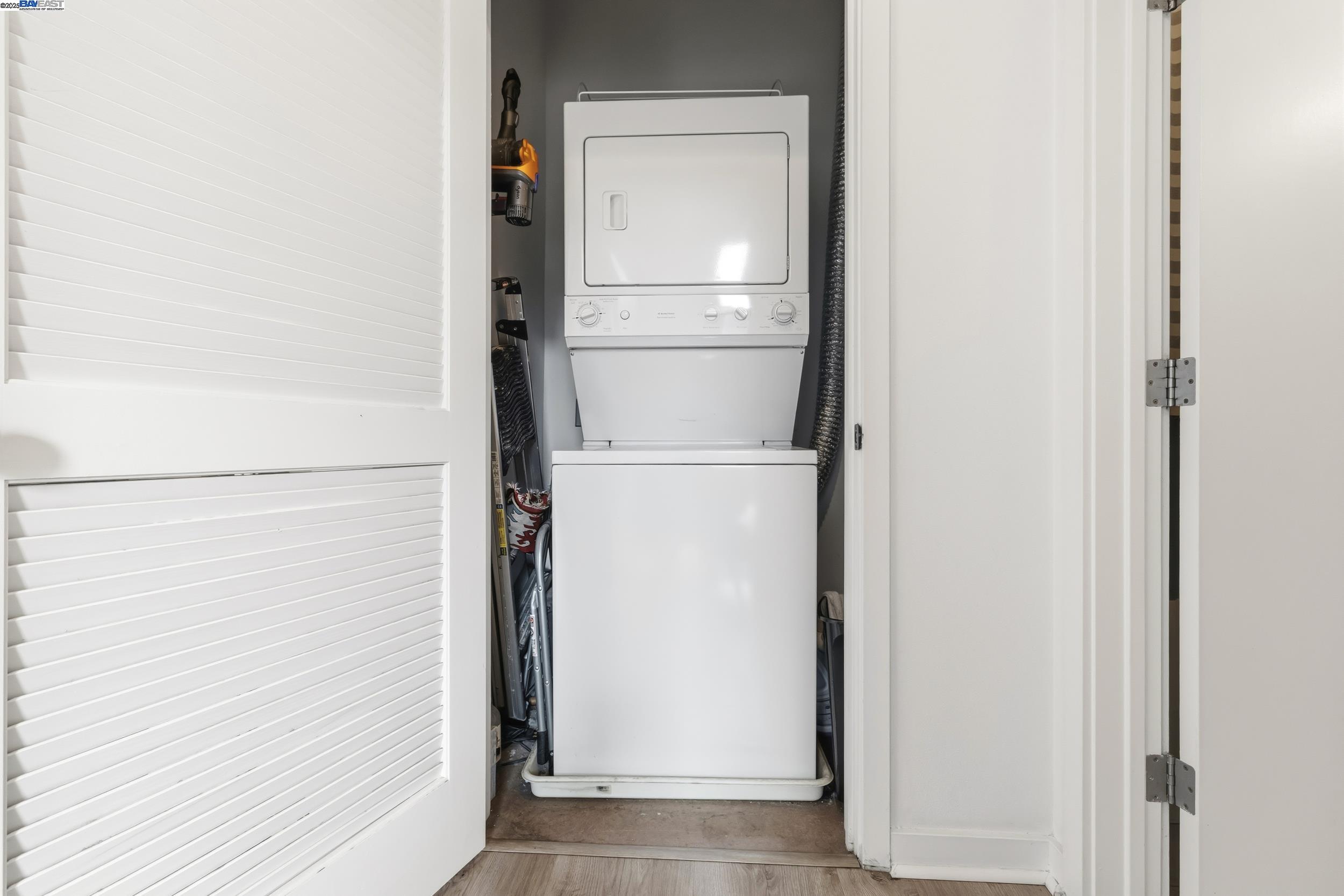 Detail Gallery Image 24 of 29 For 630 Thomas L Berkley Way #403,  Oakland,  CA 94612 - 1 Beds | 1 Baths