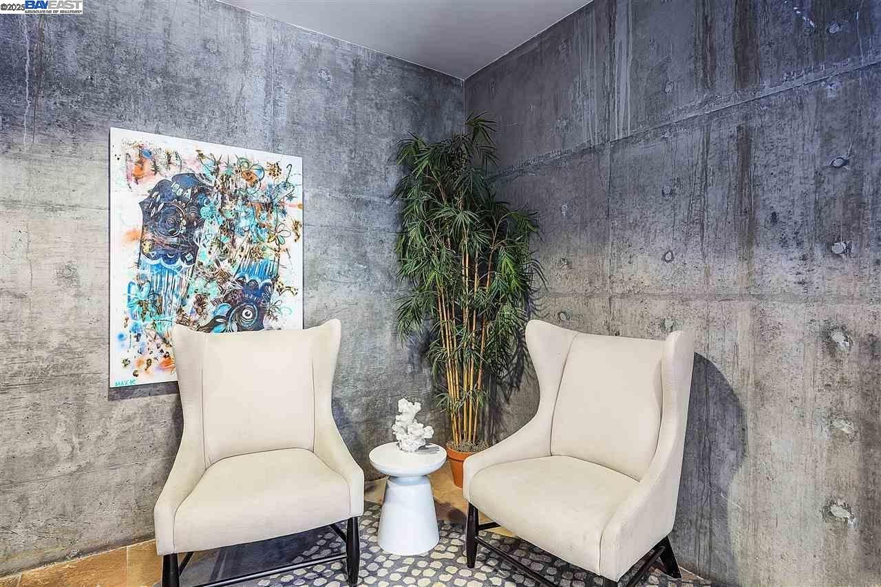 Detail Gallery Image 29 of 29 For 630 Thomas L Berkley Way #403,  Oakland,  CA 94612 - 1 Beds | 1 Baths