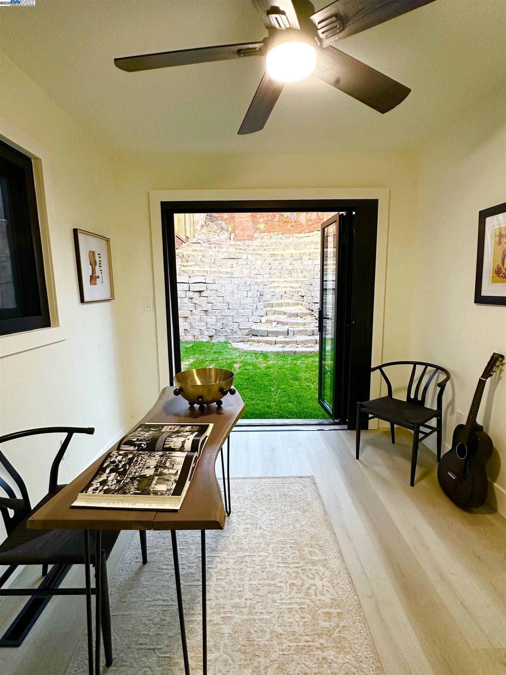 Detail Gallery Image 26 of 41 For 2930 Parker Ave, Oakland,  CA 94605-3320 - 3 Beds | 2 Baths