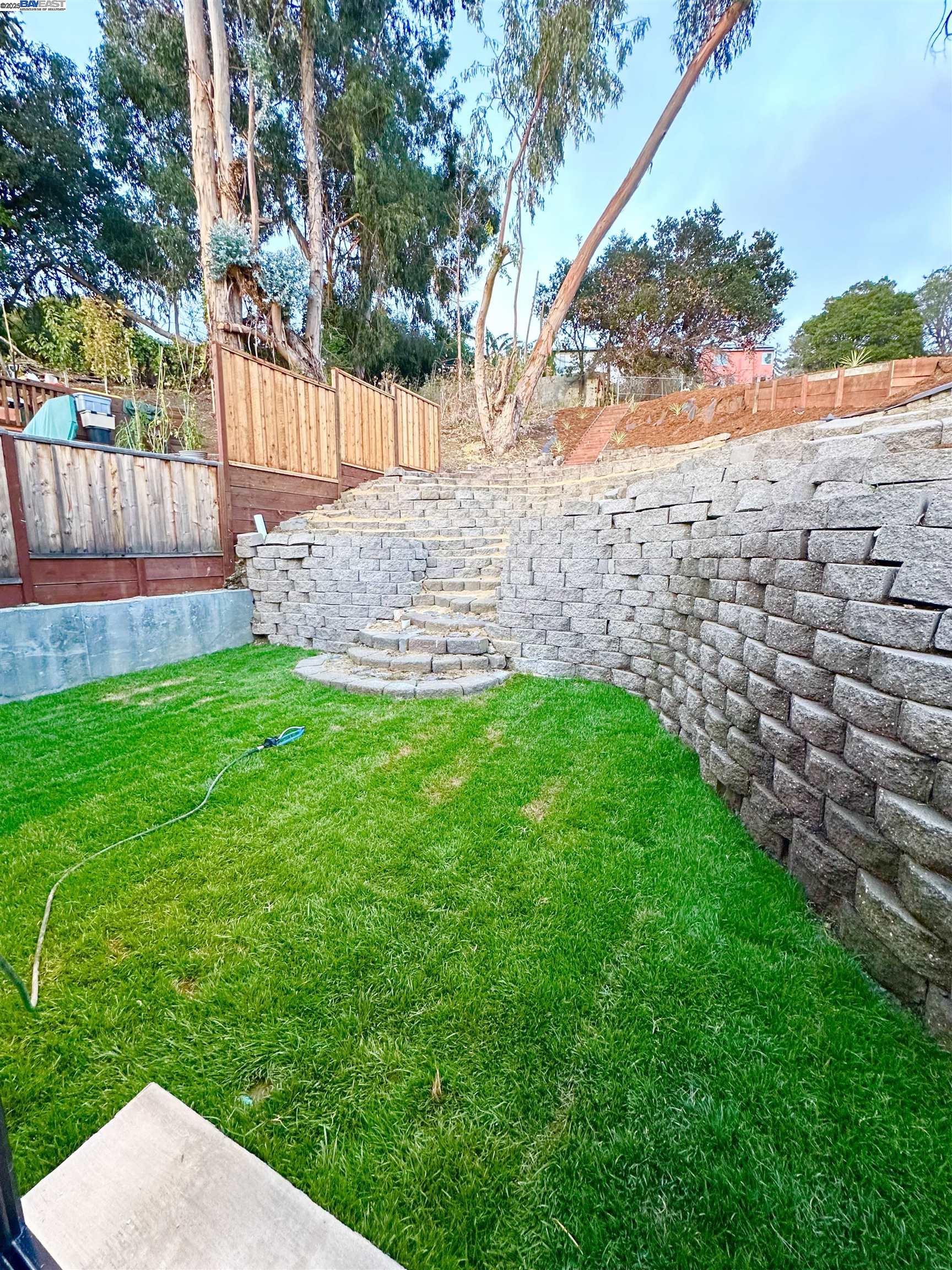 Detail Gallery Image 29 of 41 For 2930 Parker Ave, Oakland,  CA 94605-3320 - 3 Beds | 2 Baths