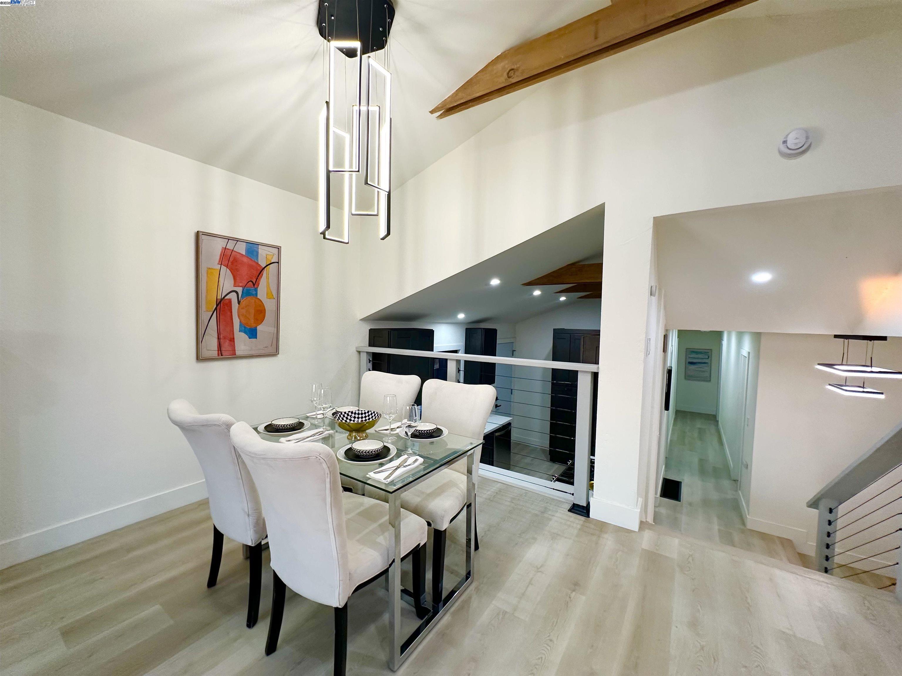 Detail Gallery Image 9 of 41 For 2930 Parker Ave, Oakland,  CA 94605-3320 - 3 Beds | 2 Baths