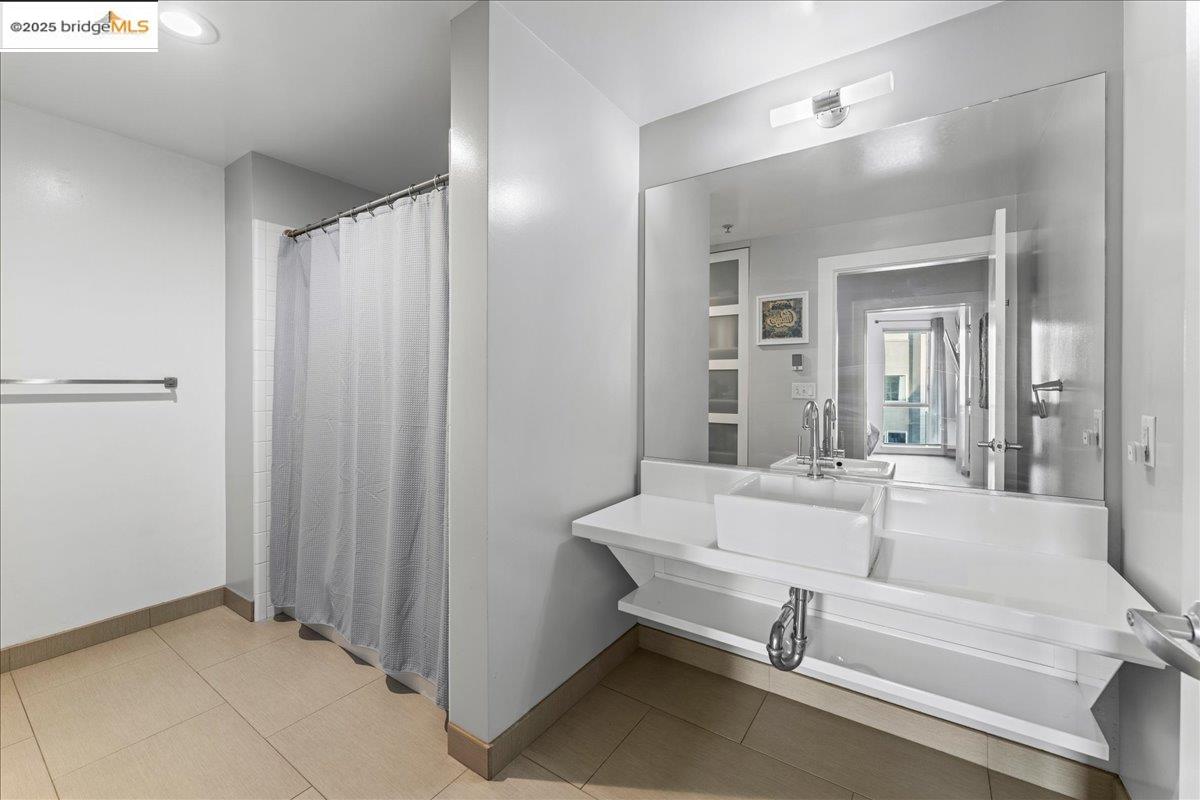Detail Gallery Image 26 of 26 For 1201 Pine St #354,  Oakland,  CA 94607 - 1 Beds | 1 Baths