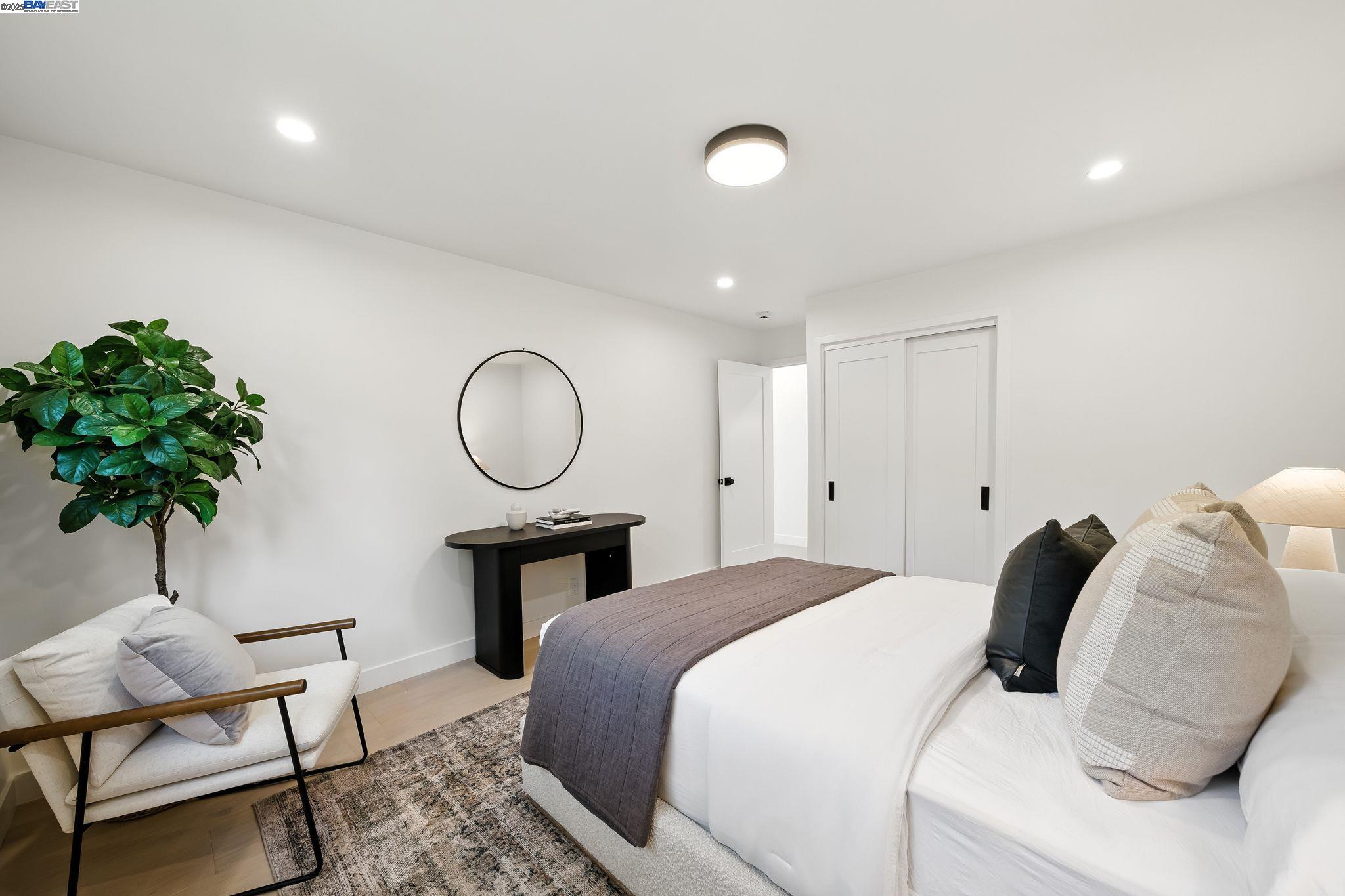 Detail Gallery Image 15 of 47 For 4253 Mirador Dr, Pleasanton,  CA 94566 - 3 Beds | 2/1 Baths