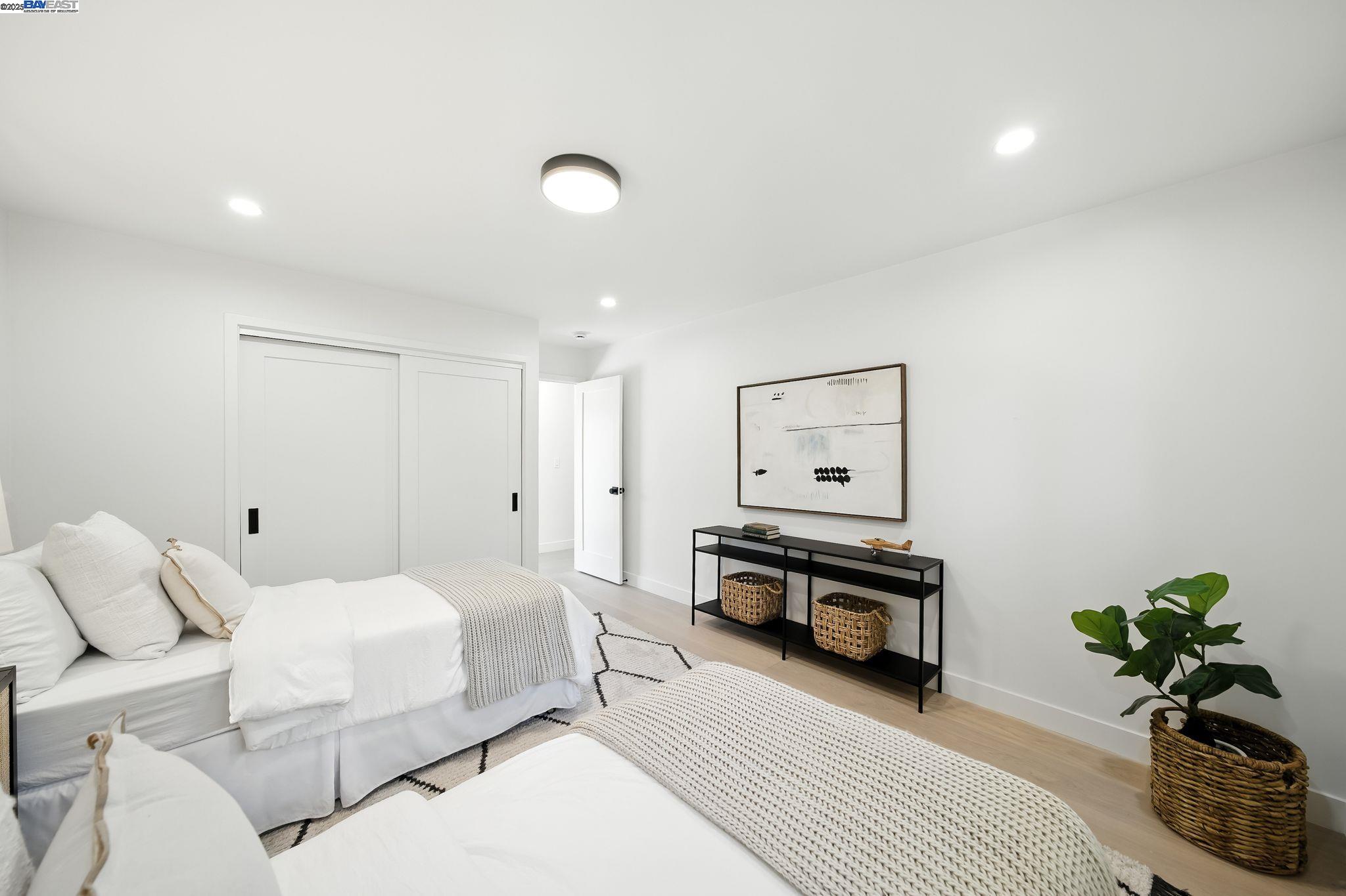 Detail Gallery Image 17 of 47 For 4253 Mirador Dr, Pleasanton,  CA 94566 - 3 Beds | 2/1 Baths