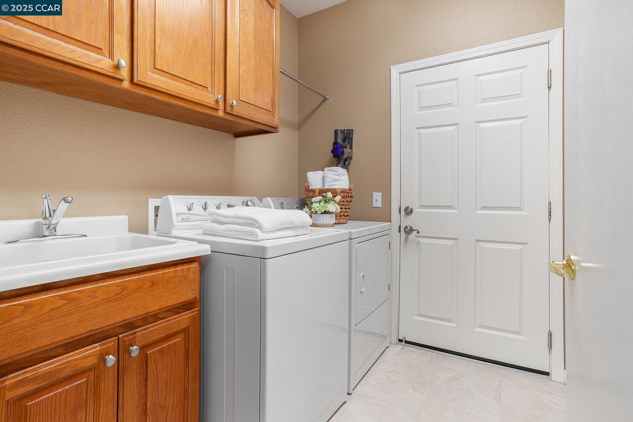 Detail Gallery Image 17 of 29 For 2030 Kent Dr, Brentwood,  CA 94513 - 2 Beds | 2 Baths