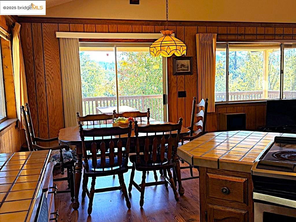 Detail Gallery Image 21 of 60 For 20386 Pine Mountain Dr., Groveland,  CA 95321 - 2 Beds | 2 Baths