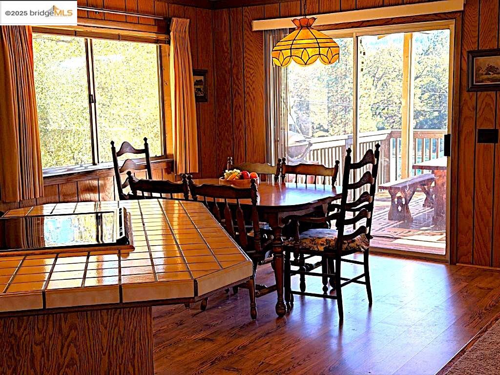 Detail Gallery Image 10 of 60 For 20386 Pine Mountain Dr., Groveland,  CA 95321 - 2 Beds | 2 Baths