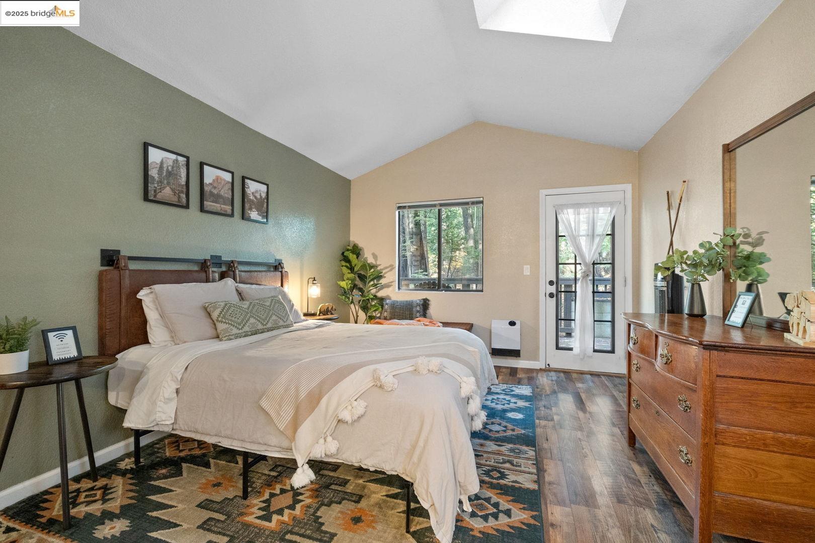 Detail Gallery Image 14 of 21 For 22529 Twain Harte Dr, Twain Harte,  CA 95383 - 2 Beds | 1 Baths