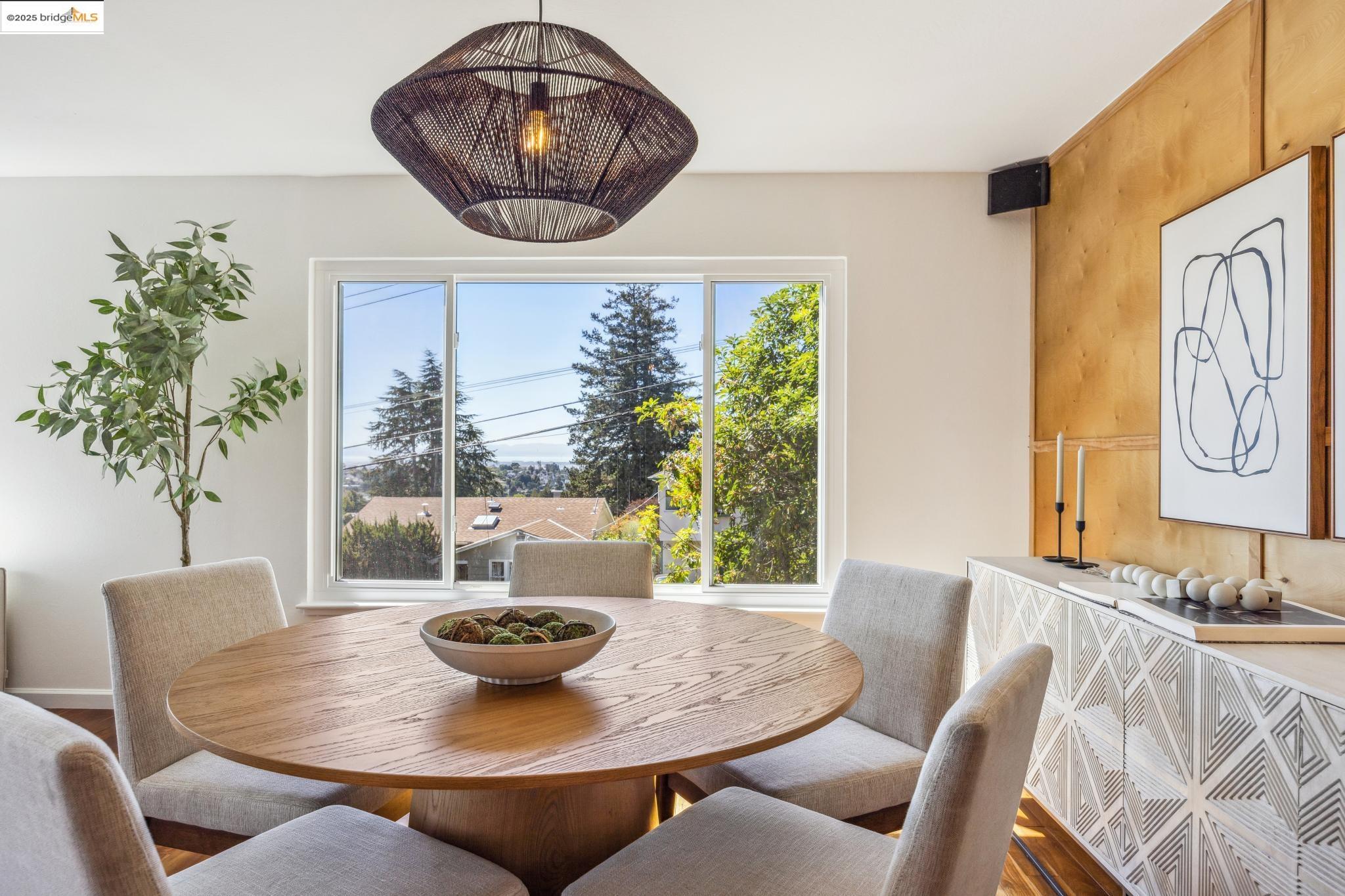 Detail Gallery Image 20 of 57 For 4134 Harbor View Ave, Oakland,  CA 94619 - 3 Beds | 2 Baths