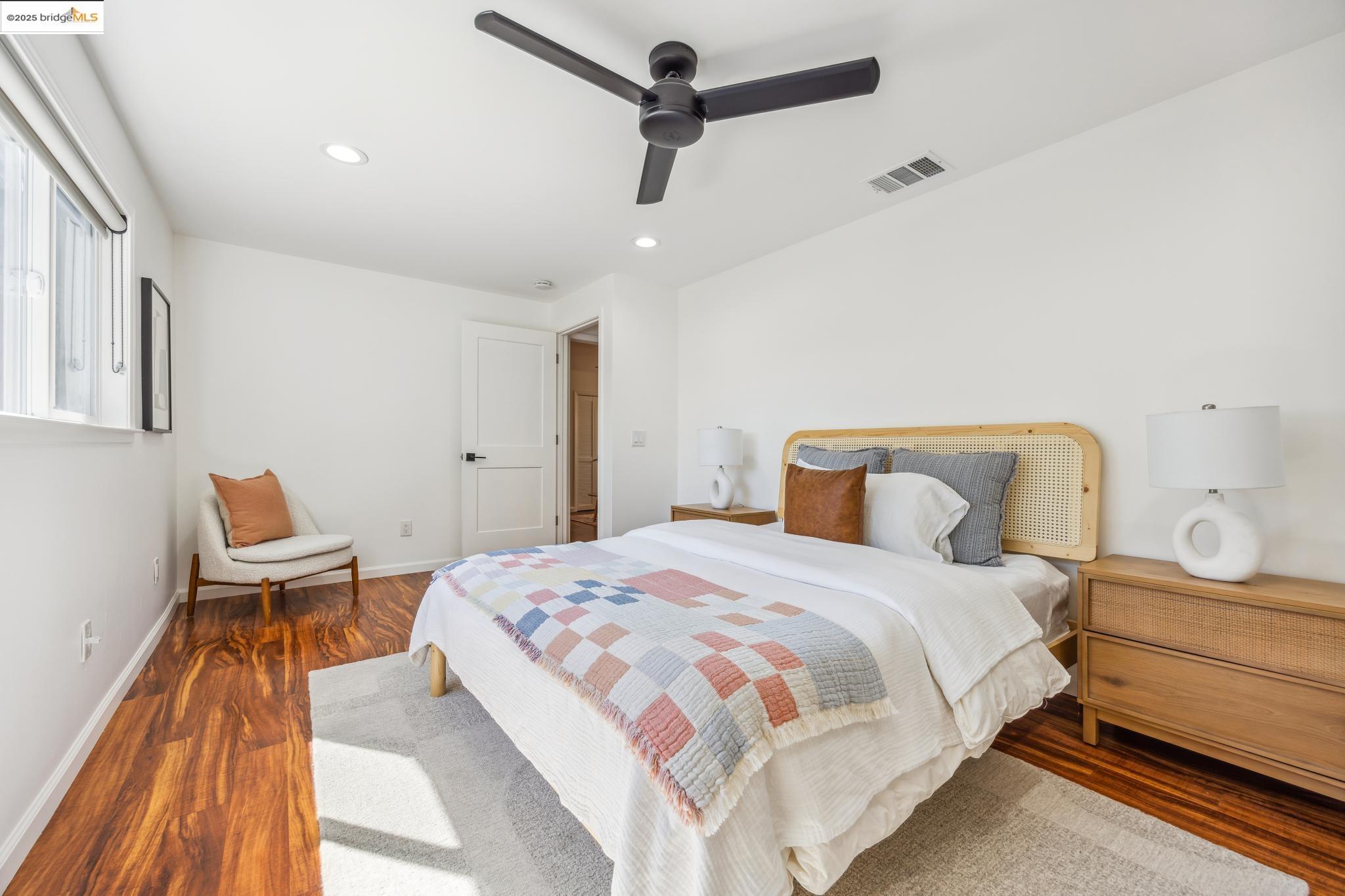 Detail Gallery Image 40 of 57 For 4134 Harbor View Ave, Oakland,  CA 94619 - 3 Beds | 2 Baths