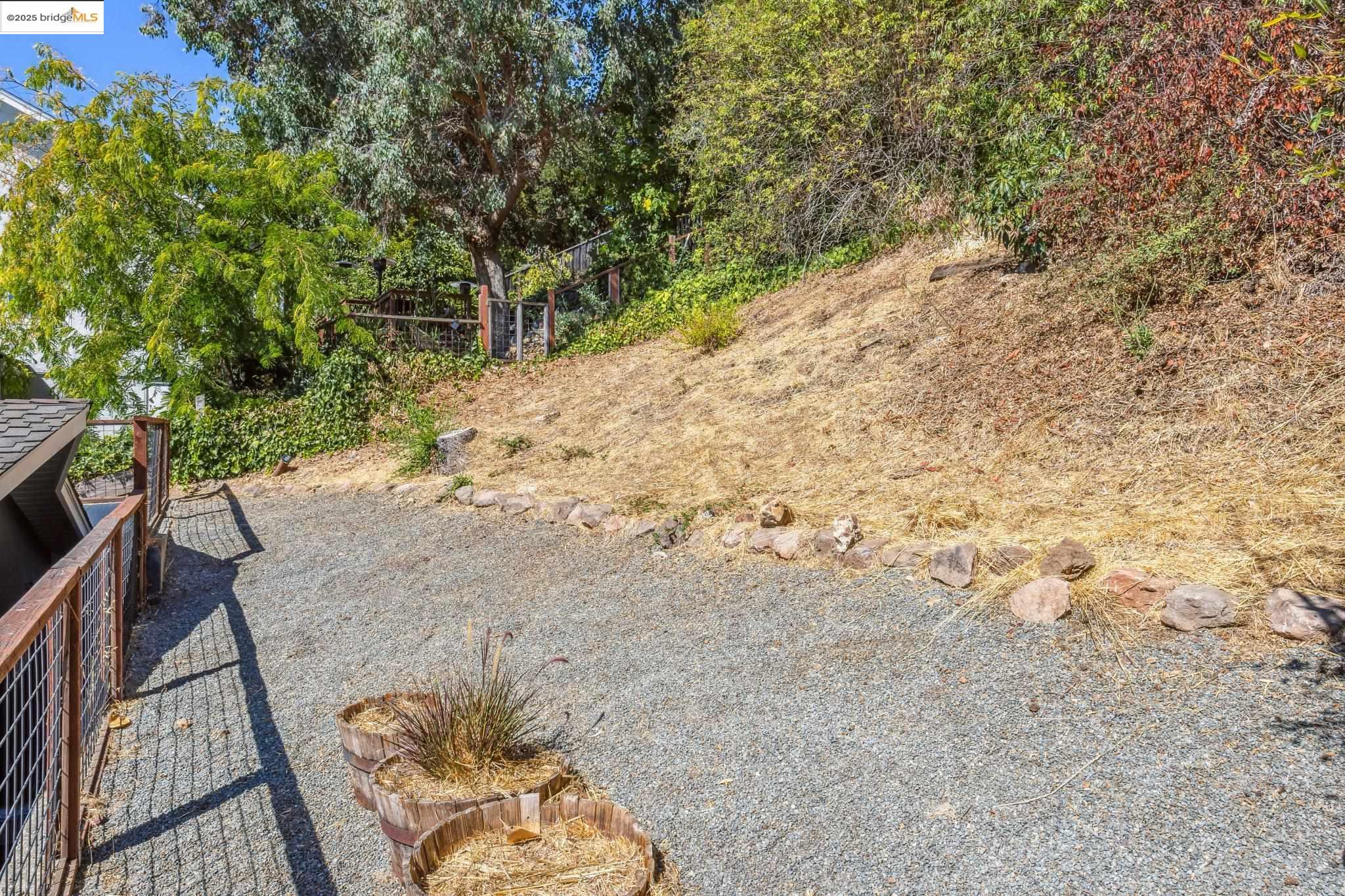 Detail Gallery Image 47 of 57 For 4134 Harbor View Ave, Oakland,  CA 94619 - 3 Beds | 2 Baths