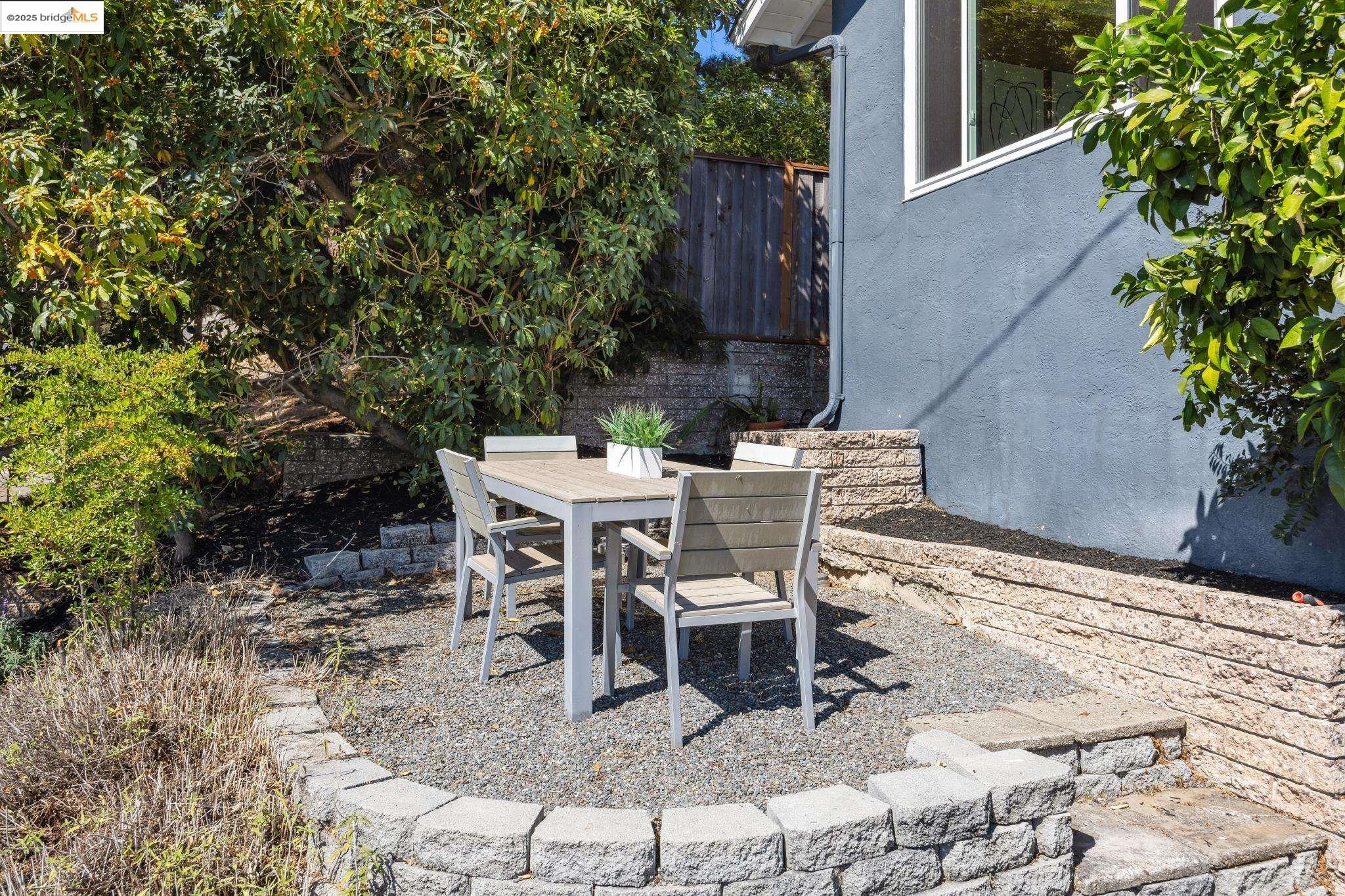 Detail Gallery Image 52 of 57 For 4134 Harbor View Ave, Oakland,  CA 94619 - 3 Beds | 2 Baths