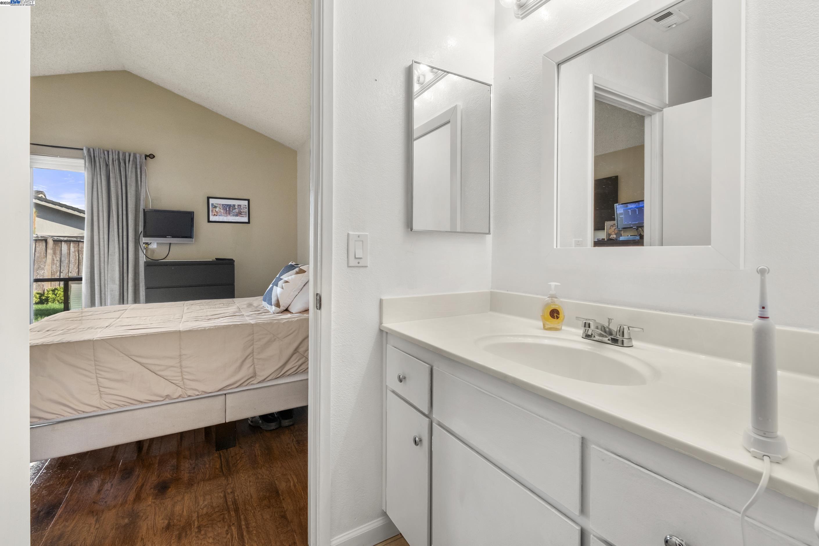 Detail Gallery Image 30 of 38 For 3138 Chimney Ct, Union City,  CA 94587 - 4 Beds | 2 Baths