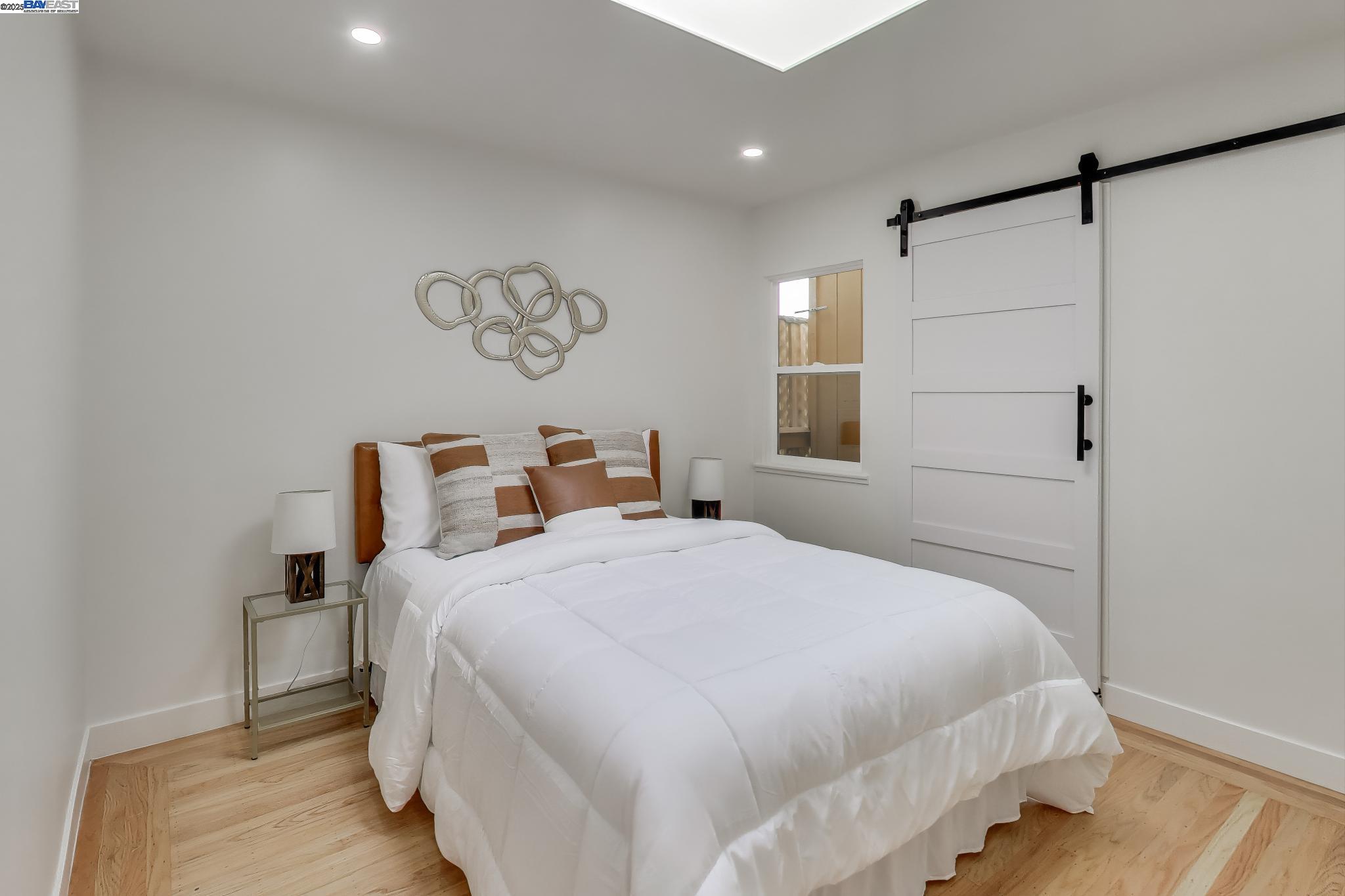 Detail Gallery Image 14 of 31 For 325 1st Ave, Daly City,  CA 94014 - 4 Beds | 3 Baths