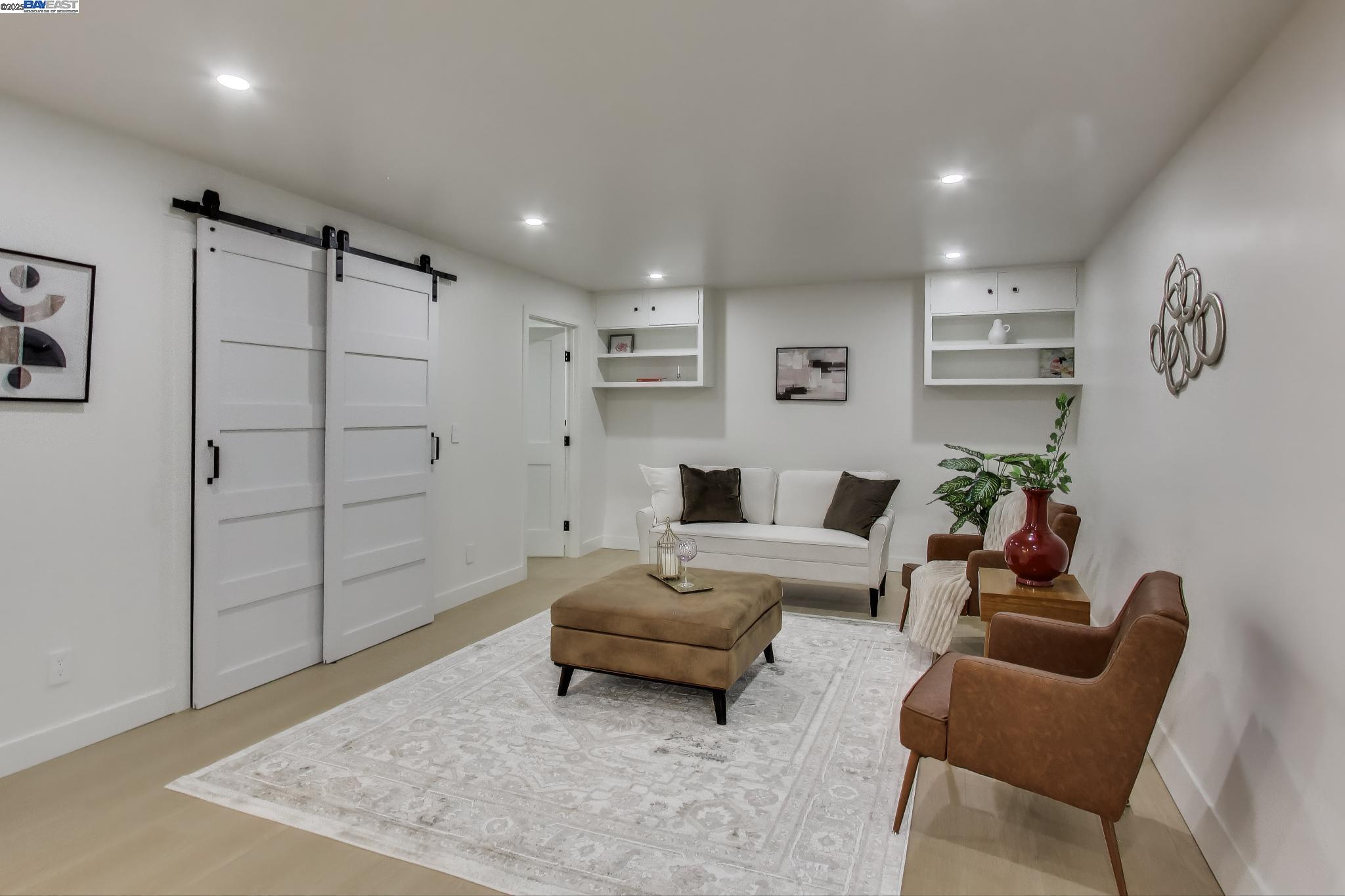 Detail Gallery Image 21 of 31 For 325 1st Ave, Daly City,  CA 94014 - 4 Beds | 3 Baths