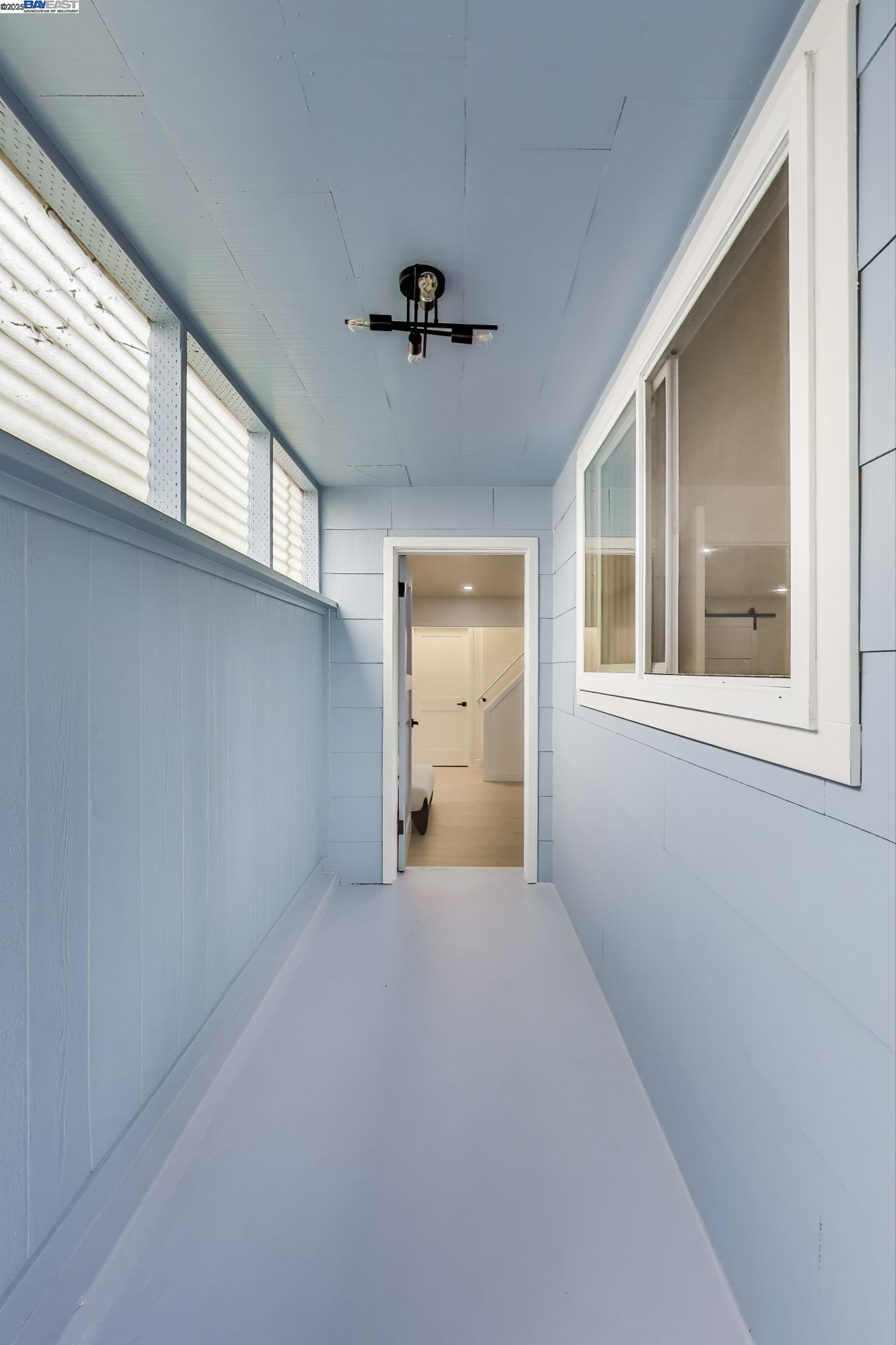 Detail Gallery Image 28 of 31 For 325 1st Ave, Daly City,  CA 94014 - 4 Beds | 3 Baths