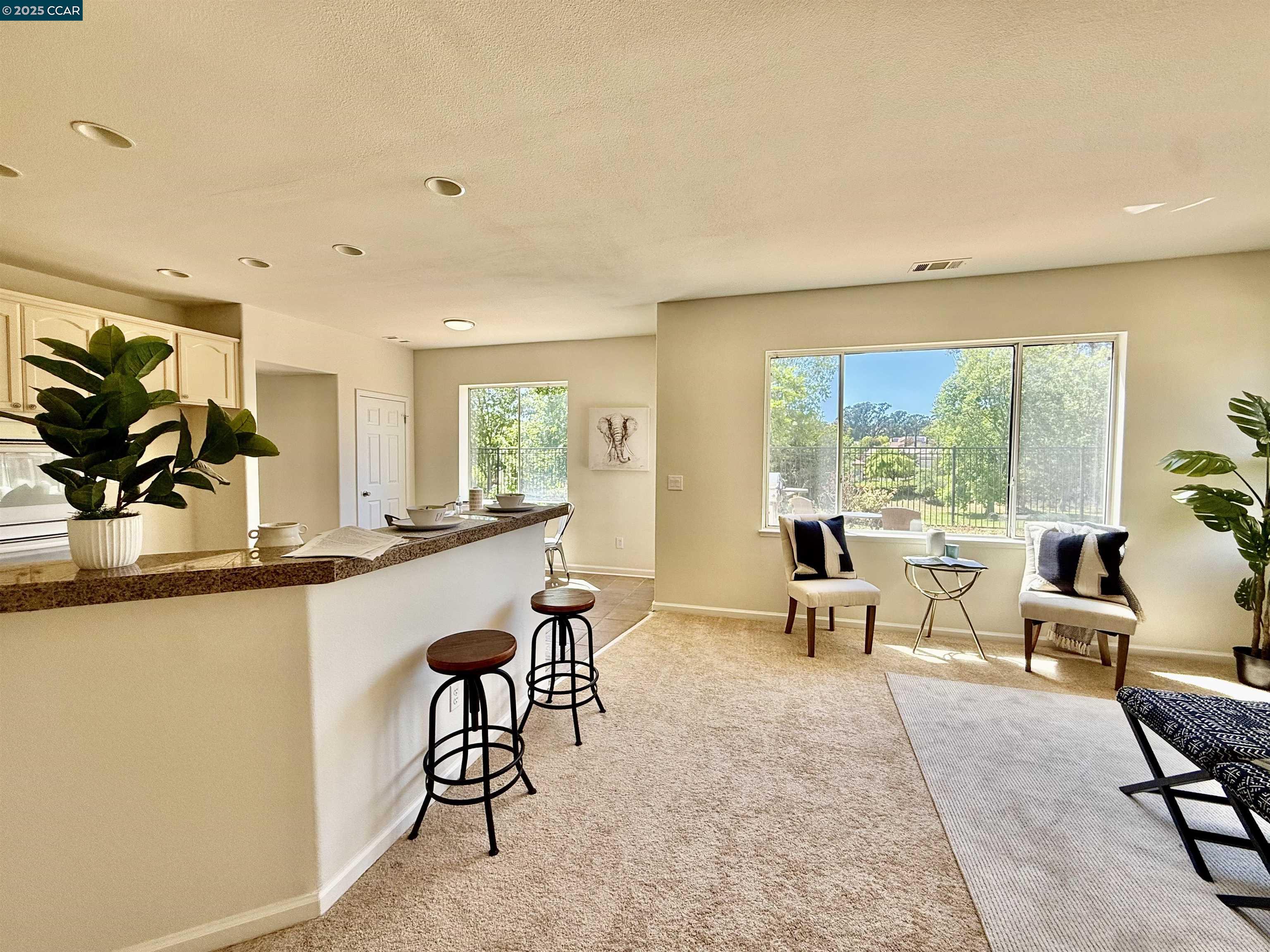 Detail Gallery Image 11 of 60 For 2325 Lansdowne Pl, Vallejo,  CA 94591 - 4 Beds | 3 Baths