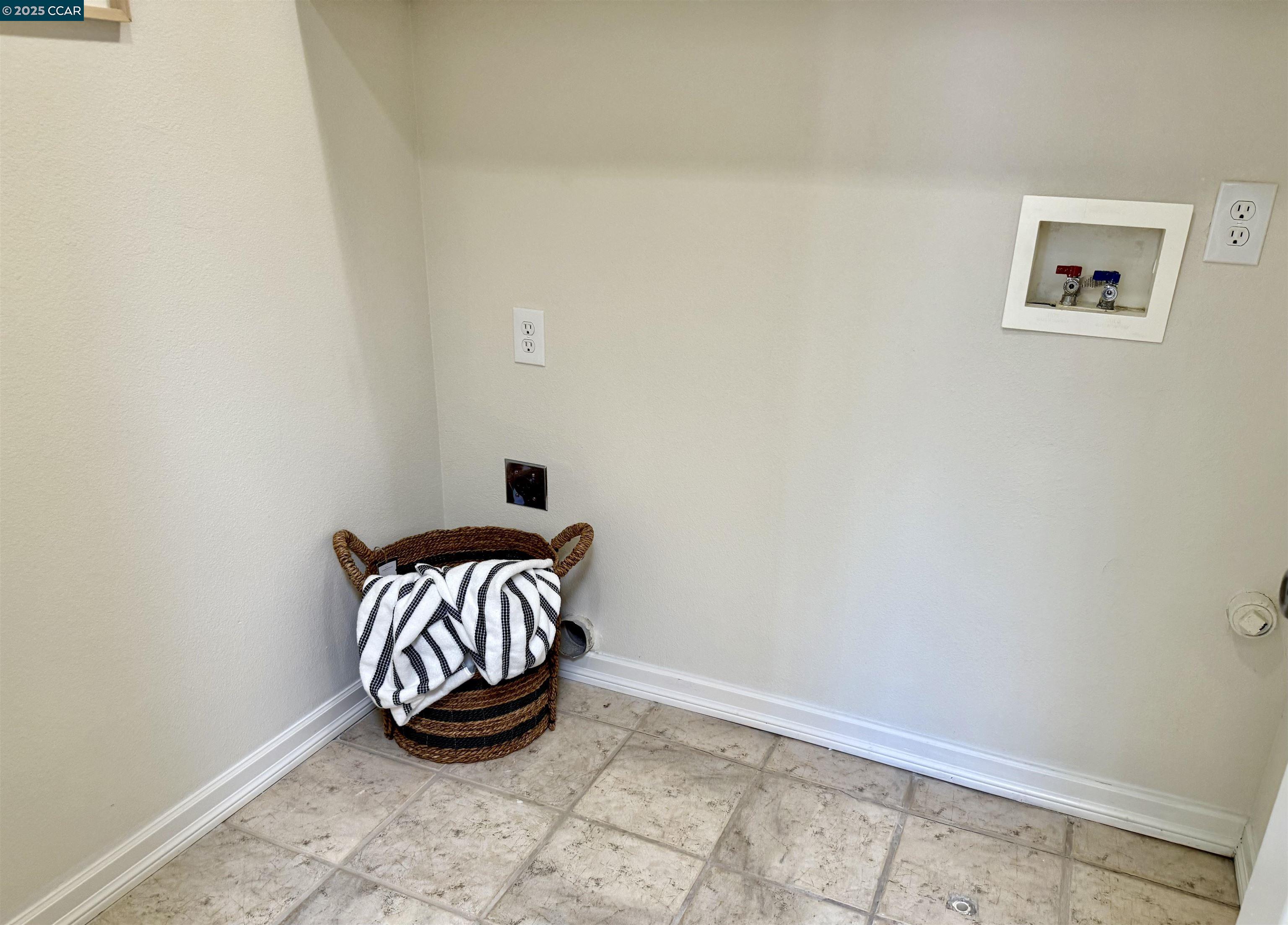 Detail Gallery Image 46 of 60 For 2325 Lansdowne Pl, Vallejo,  CA 94591 - 4 Beds | 3 Baths