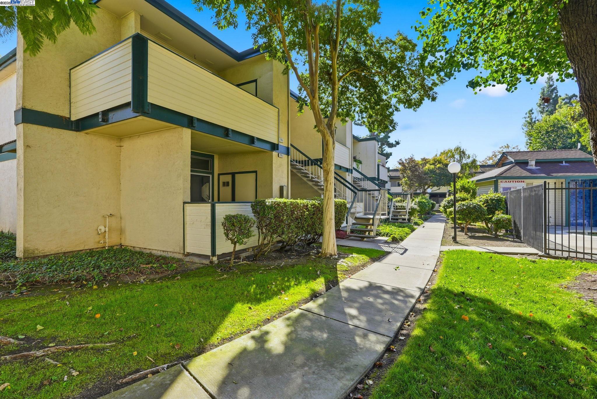 Photo #2: 41116969 Listing: Photo #2