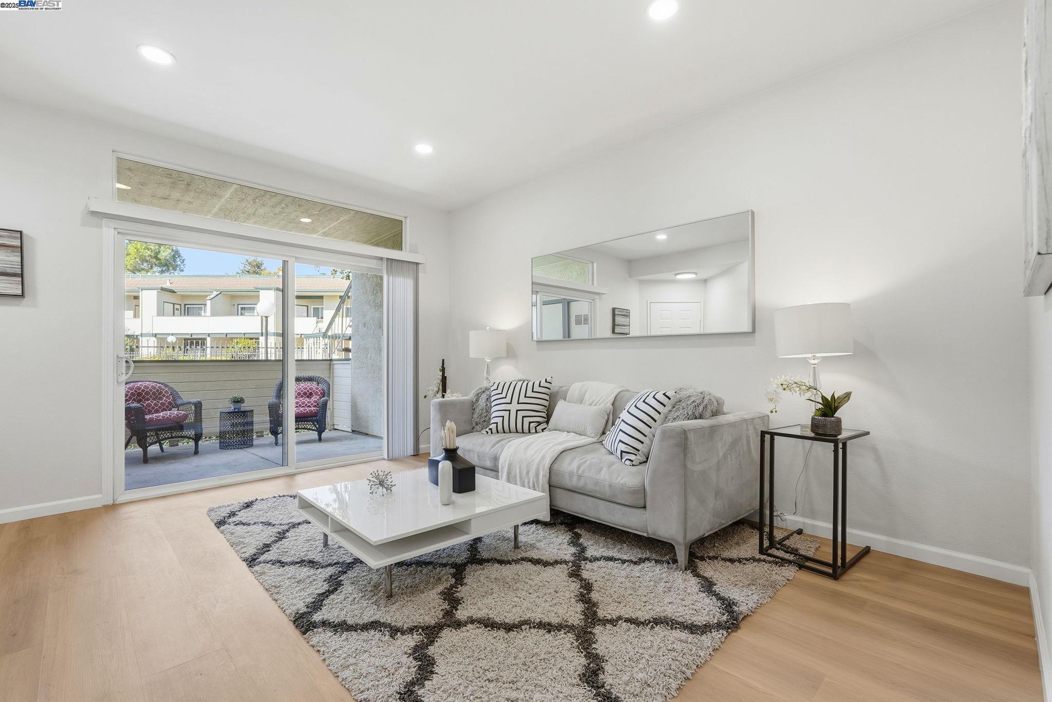 Photo #8: 41116969 Listing: Photo #8