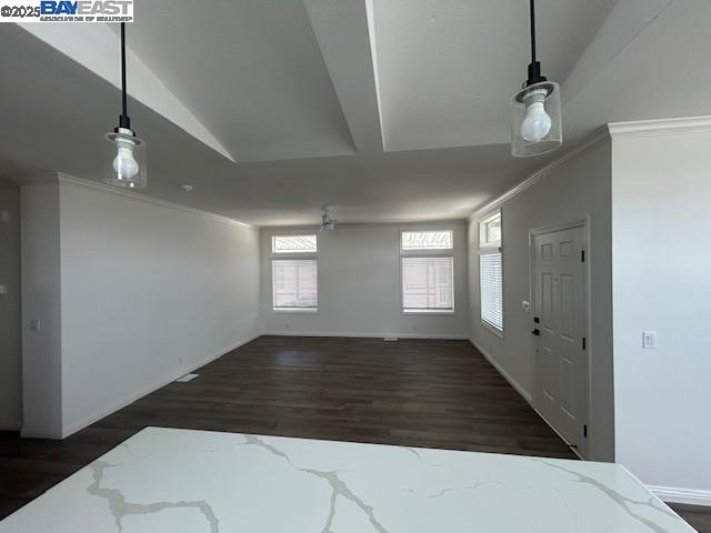 Detail Gallery Image 7 of 43 For 362 Santa Paula #362,  San Leandro,  CA 94577 - 3 Beds | 2 Baths