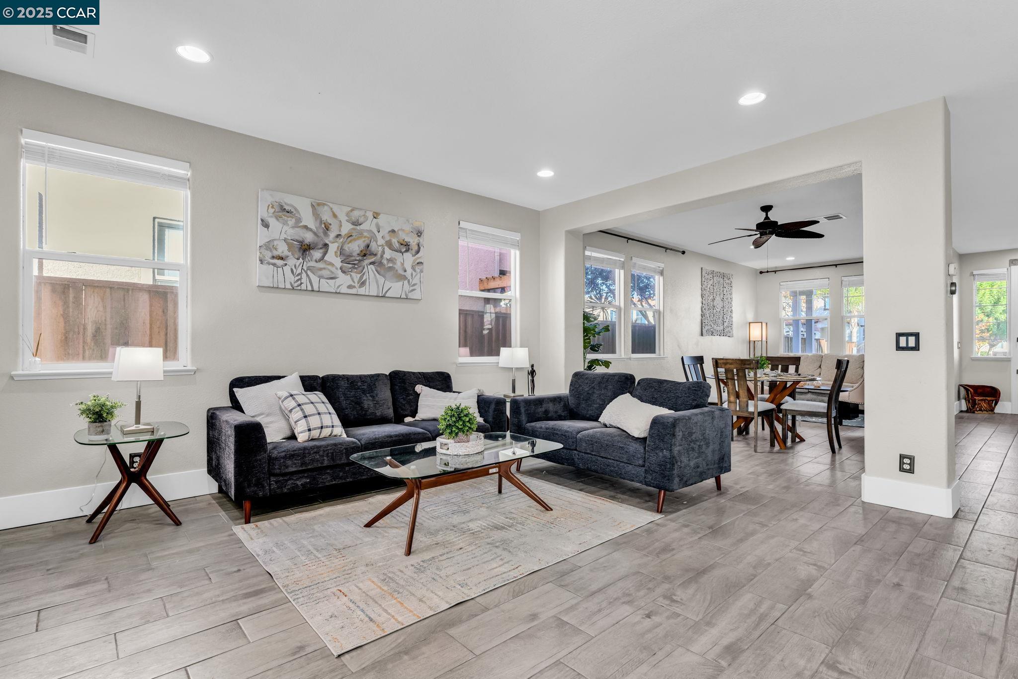 Detail Gallery Image 7 of 35 For 29 Diane Ct, Oakley,  CA 94561 - 4 Beds | 2/1 Baths