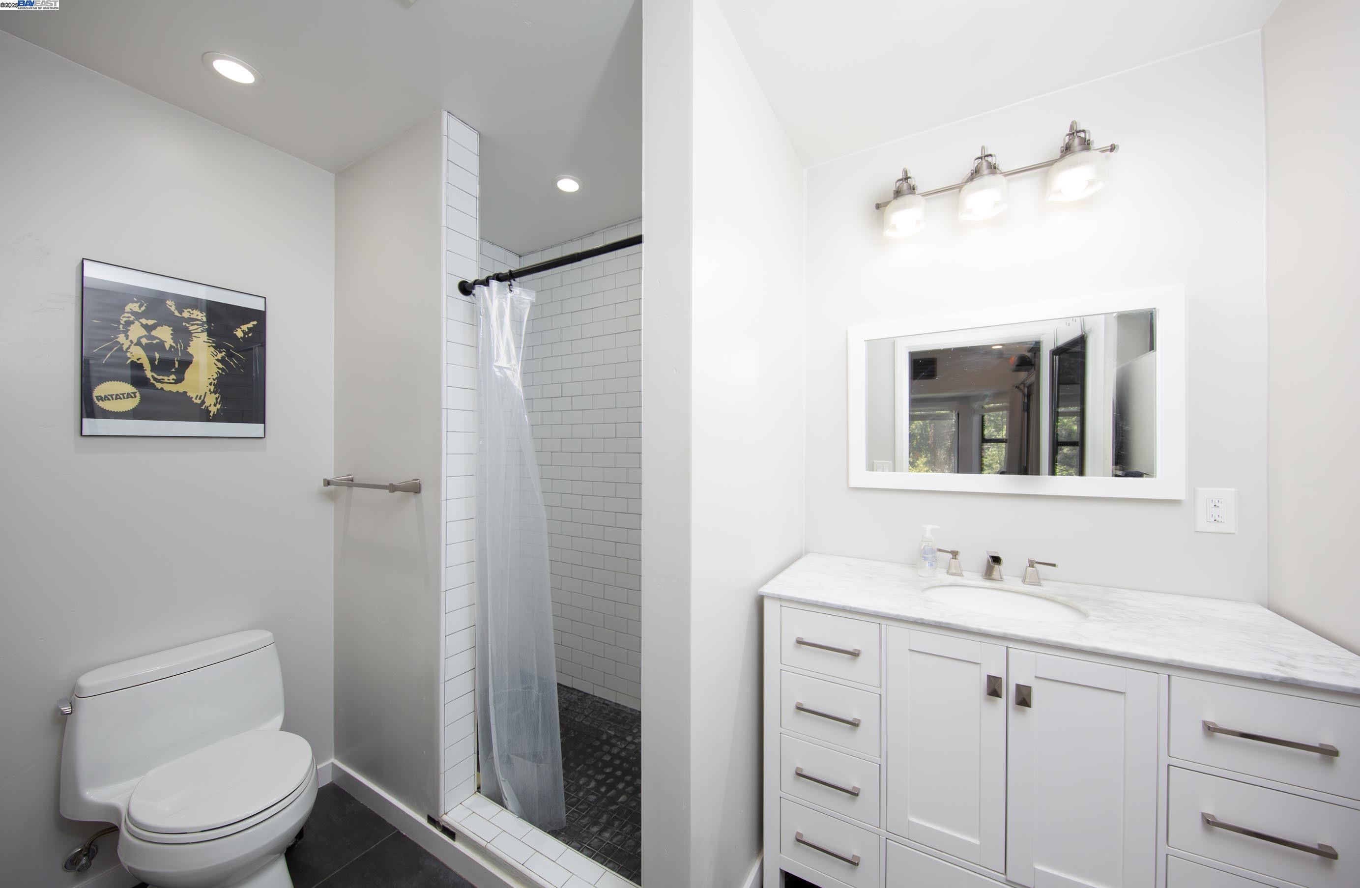 Detail Gallery Image 12 of 28 For 2165 Upper Scenic Dr, Felton,  CA 95018 - 3 Beds | 2 Baths