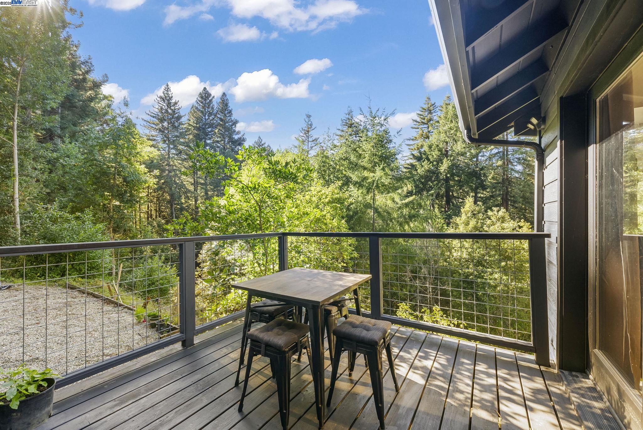 Detail Gallery Image 24 of 28 For 2165 Upper Scenic Dr, Felton,  CA 95018 - 3 Beds | 2 Baths