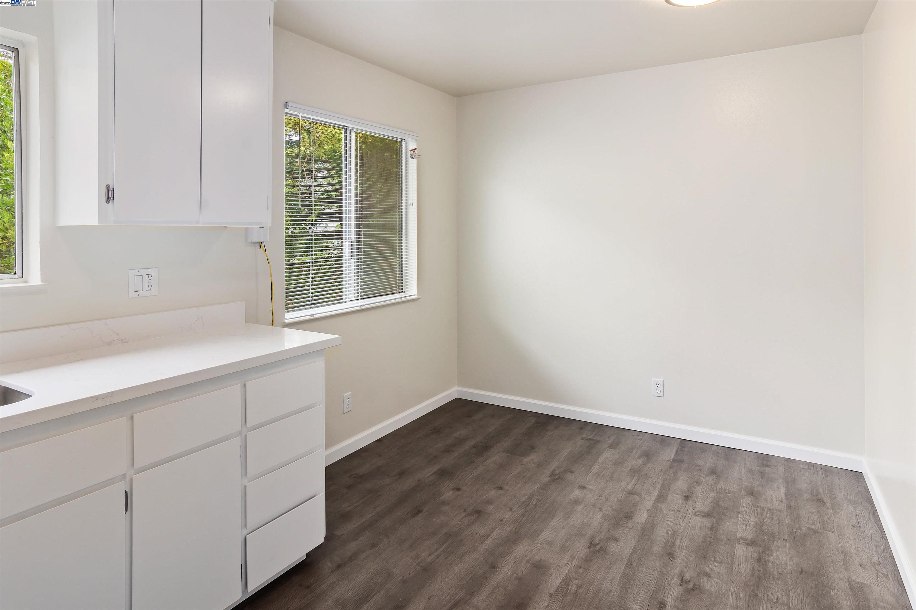 Detail Gallery Image 22 of 49 For 1512 Mozart St, Alameda,  CA 94501 - – Beds | – Baths