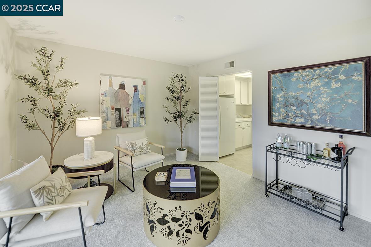 Photo #15: 41116980 Listing: Photo #15