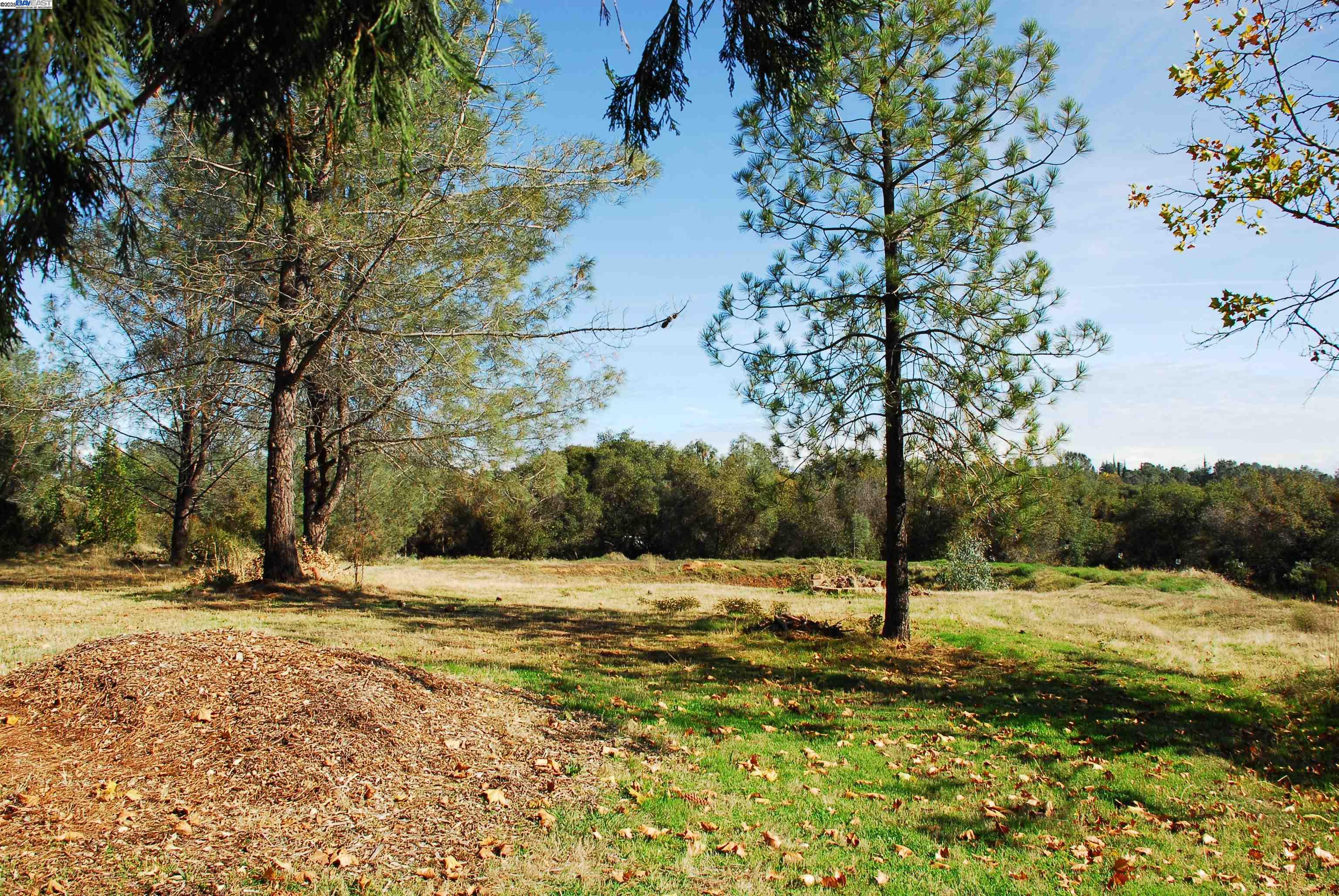 Detail Gallery Image 16 of 18 For 3710 Lakeview Dr, Shingle Springs,  CA 95682 - 3 Beds | 2 Baths