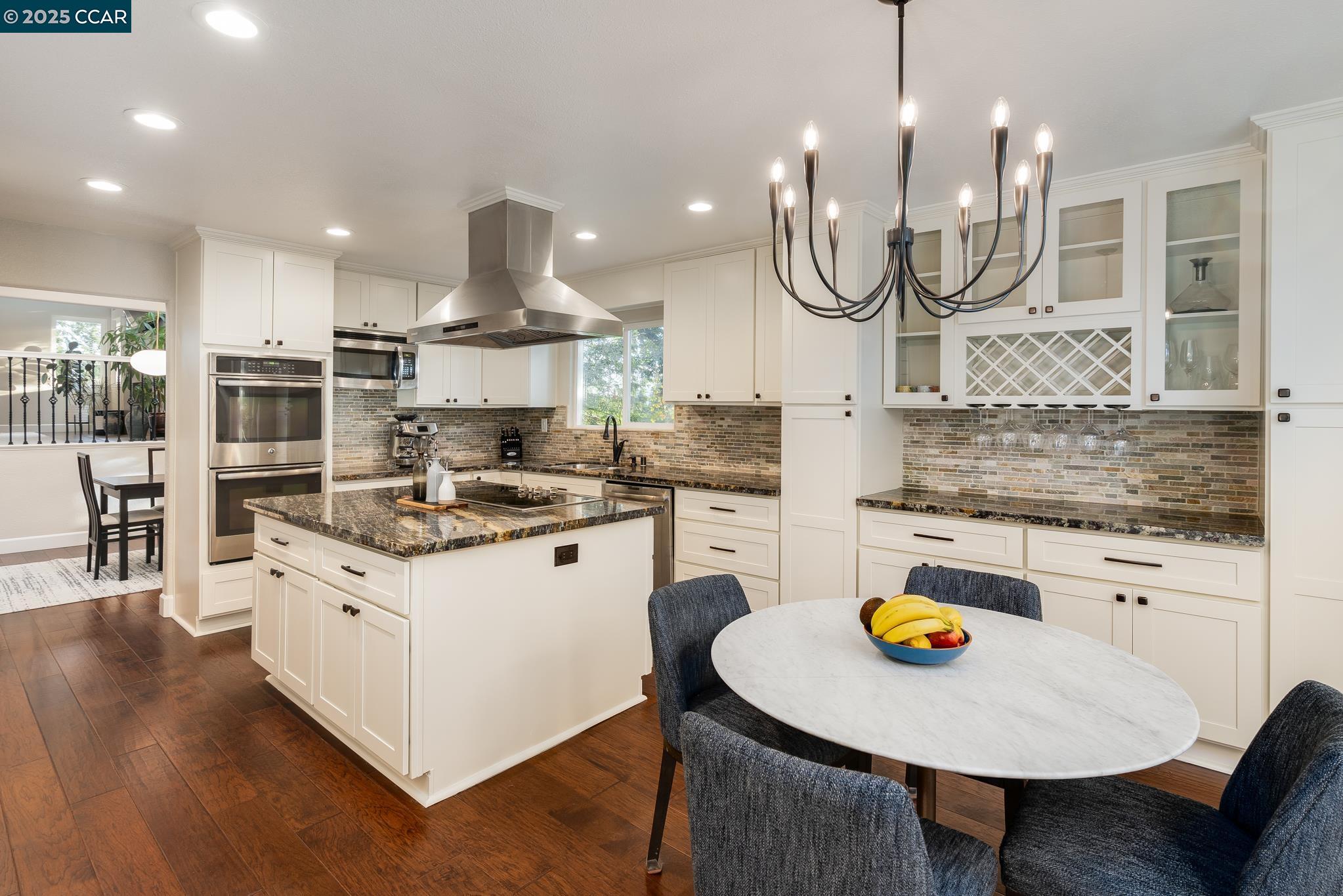 Detail Gallery Image 11 of 23 For 219 Arthur Ct, Danville,  CA 94526 - 4 Beds | 3 Baths