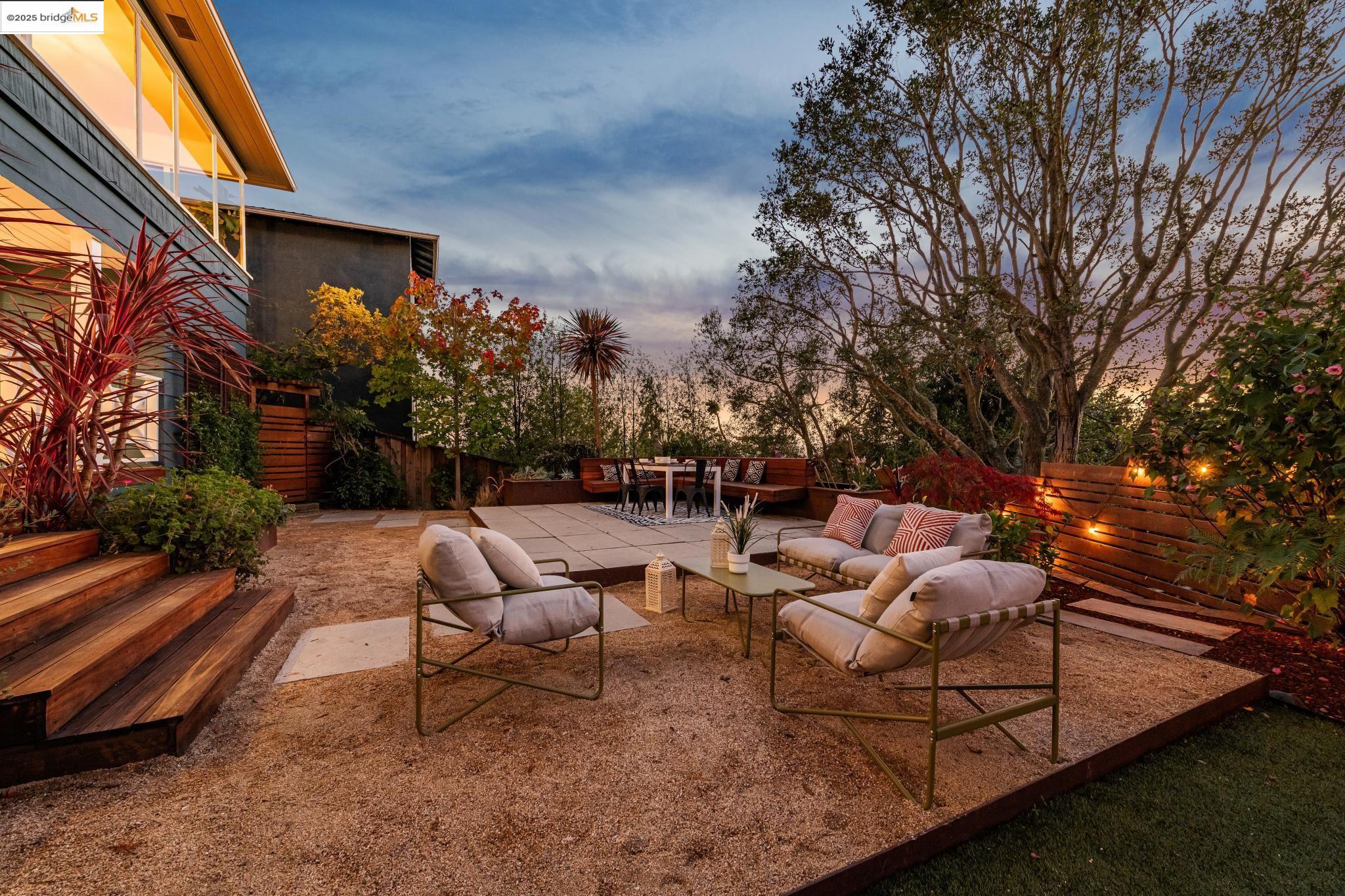 Detail Gallery Image 58 of 60 For 5973 Rincon Dr, Oakland,  CA 94611 - 3 Beds | 2/1 Baths