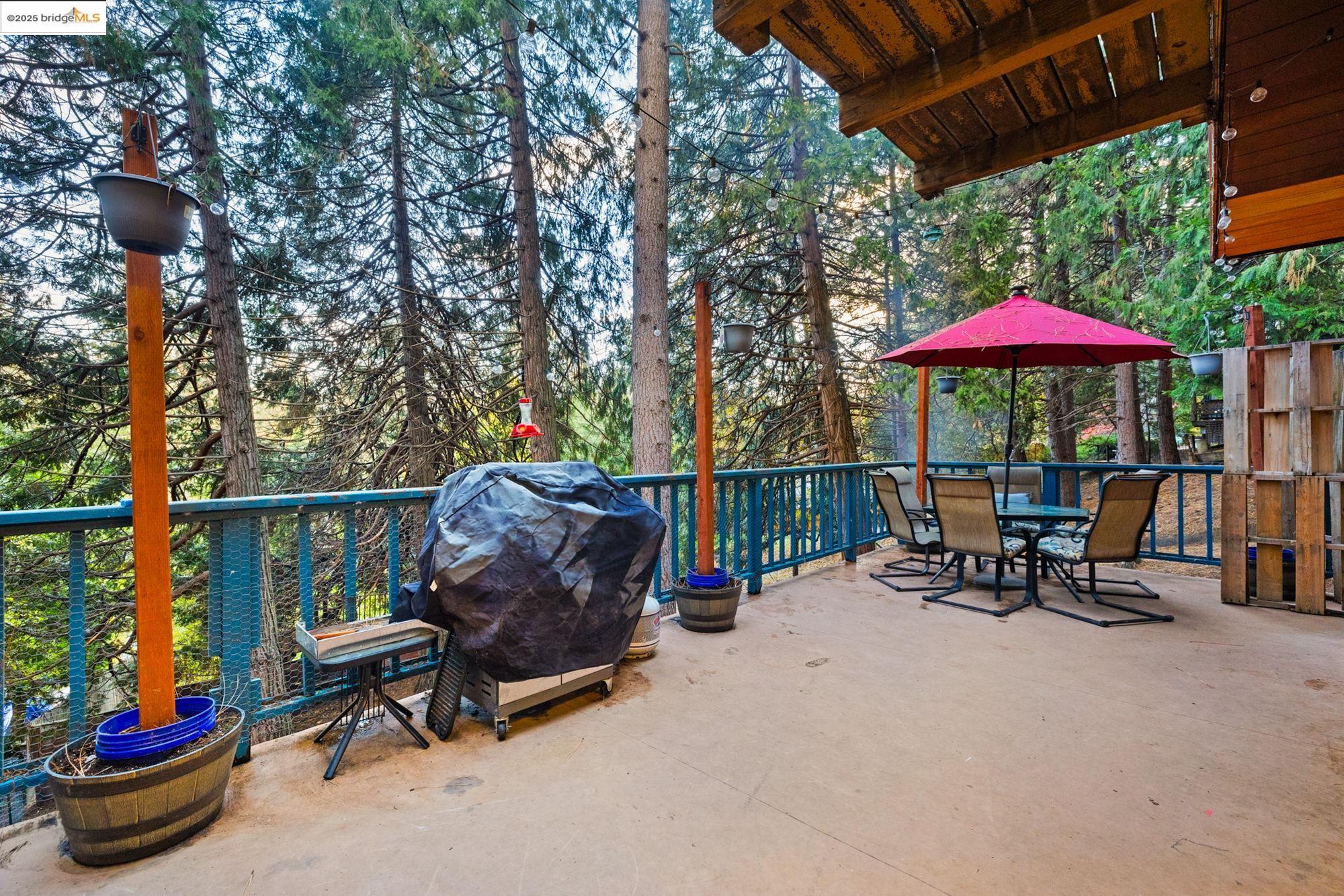 Detail Gallery Image 8 of 26 For 17851 Robin Rd, Twain Harte,  CA 95383 - 4 Beds | 3 Baths