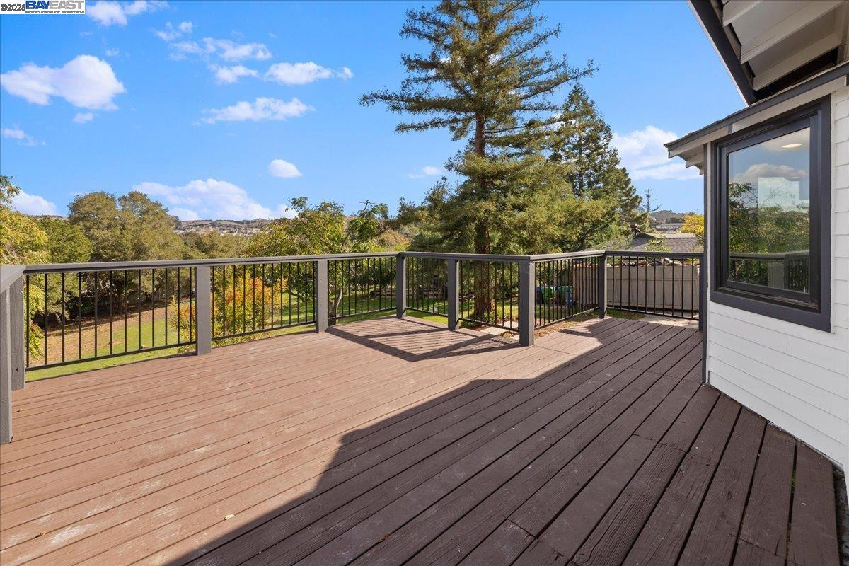 Detail Gallery Image 34 of 48 For 3280 Ohlone Way, Hayward,  CA 94541 - 3 Beds | 2 Baths