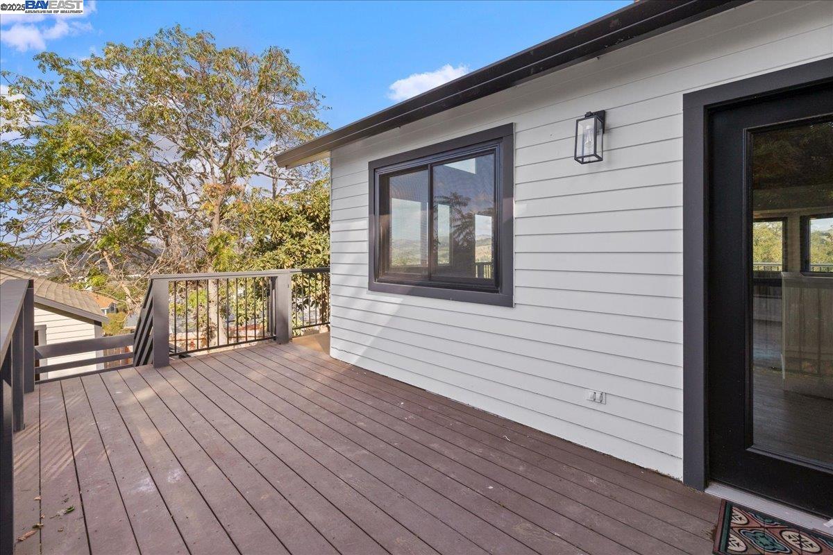 Detail Gallery Image 39 of 48 For 3280 Ohlone Way, Hayward,  CA 94541 - 3 Beds | 2 Baths