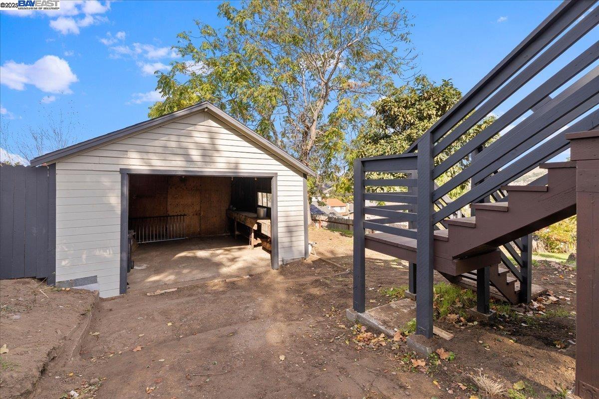 Detail Gallery Image 41 of 48 For 3280 Ohlone Way, Hayward,  CA 94541 - 3 Beds | 2 Baths